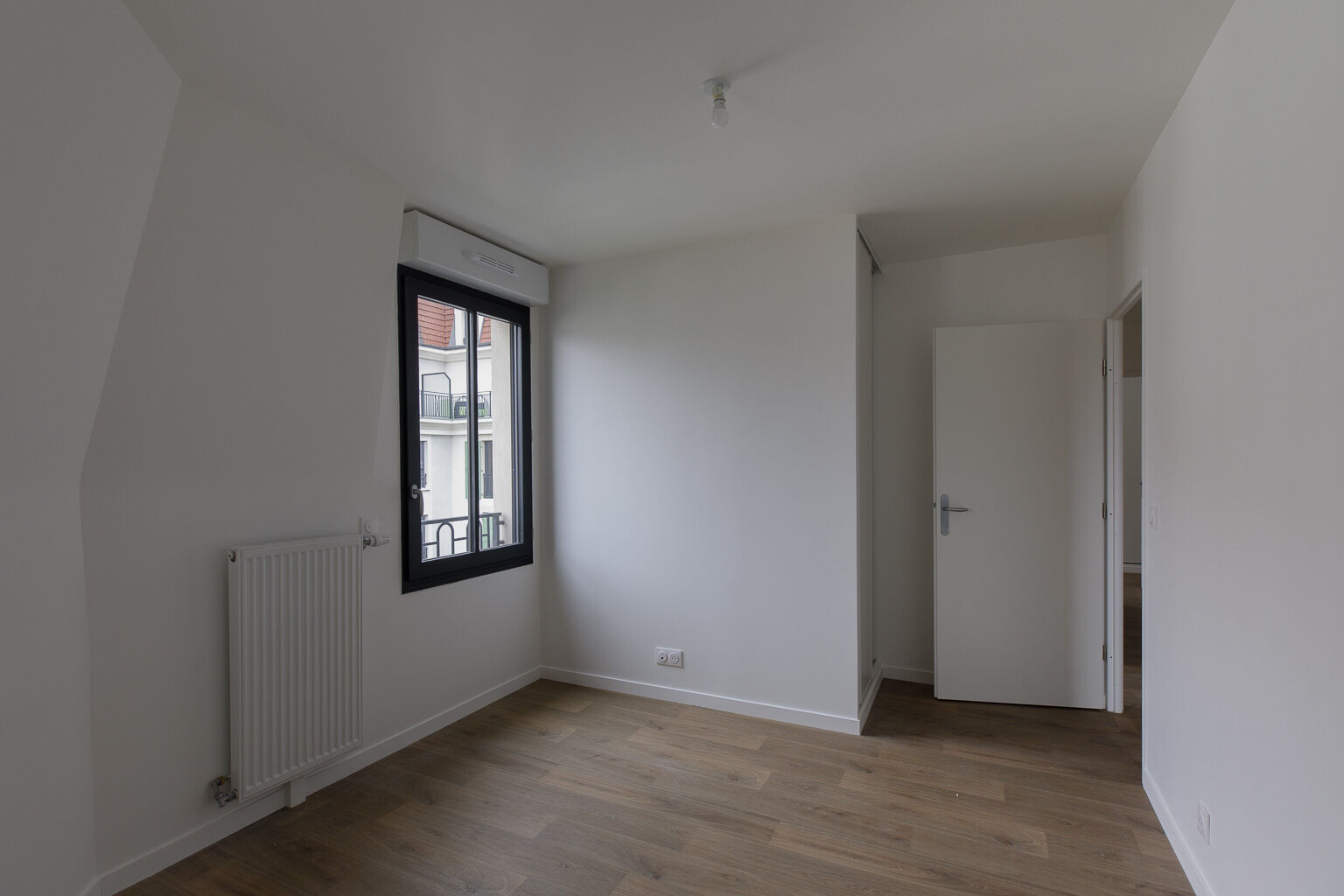 6816 7391 7392 7393 7394-CLAMART-Logement témoin T5-Photo 11-compressed.jpg