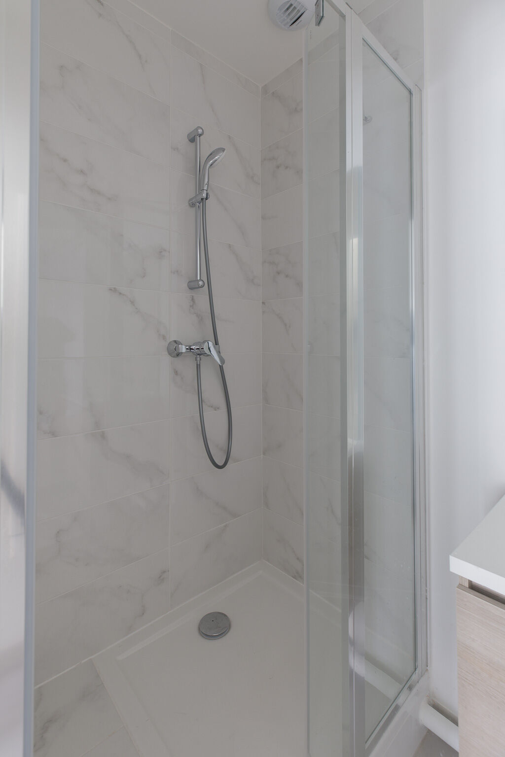 6816 7391 7392 7393 7394-CLAMART-Logement témoin T5-Photo 17-compressed.jpg