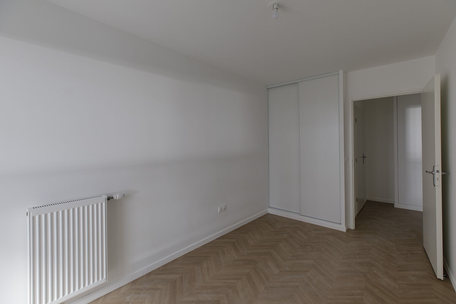 6856-COURBEVOIE-Logement témoin-Photo 8-compressed.jpg