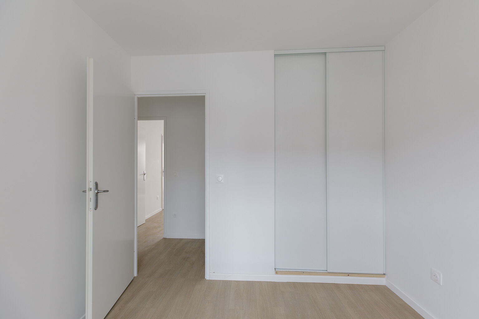 6828-SARCELLES-Logement témoin-Photo 7-cmp.jpg