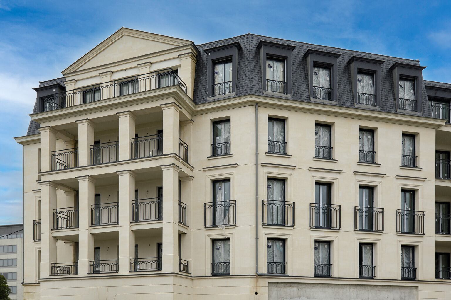 7075-CLAMART-Photo ext-cmp.jpg