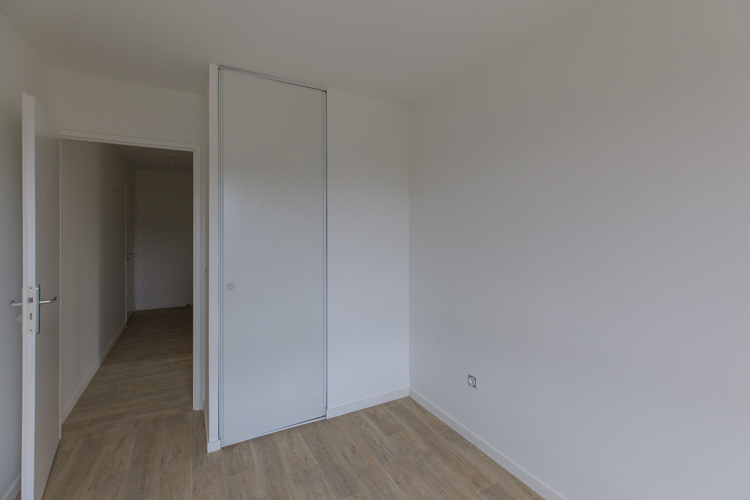 6622-VILLENEUVE-ST-GEORGES-Logement témoin-Photo 9-compressed.jpg