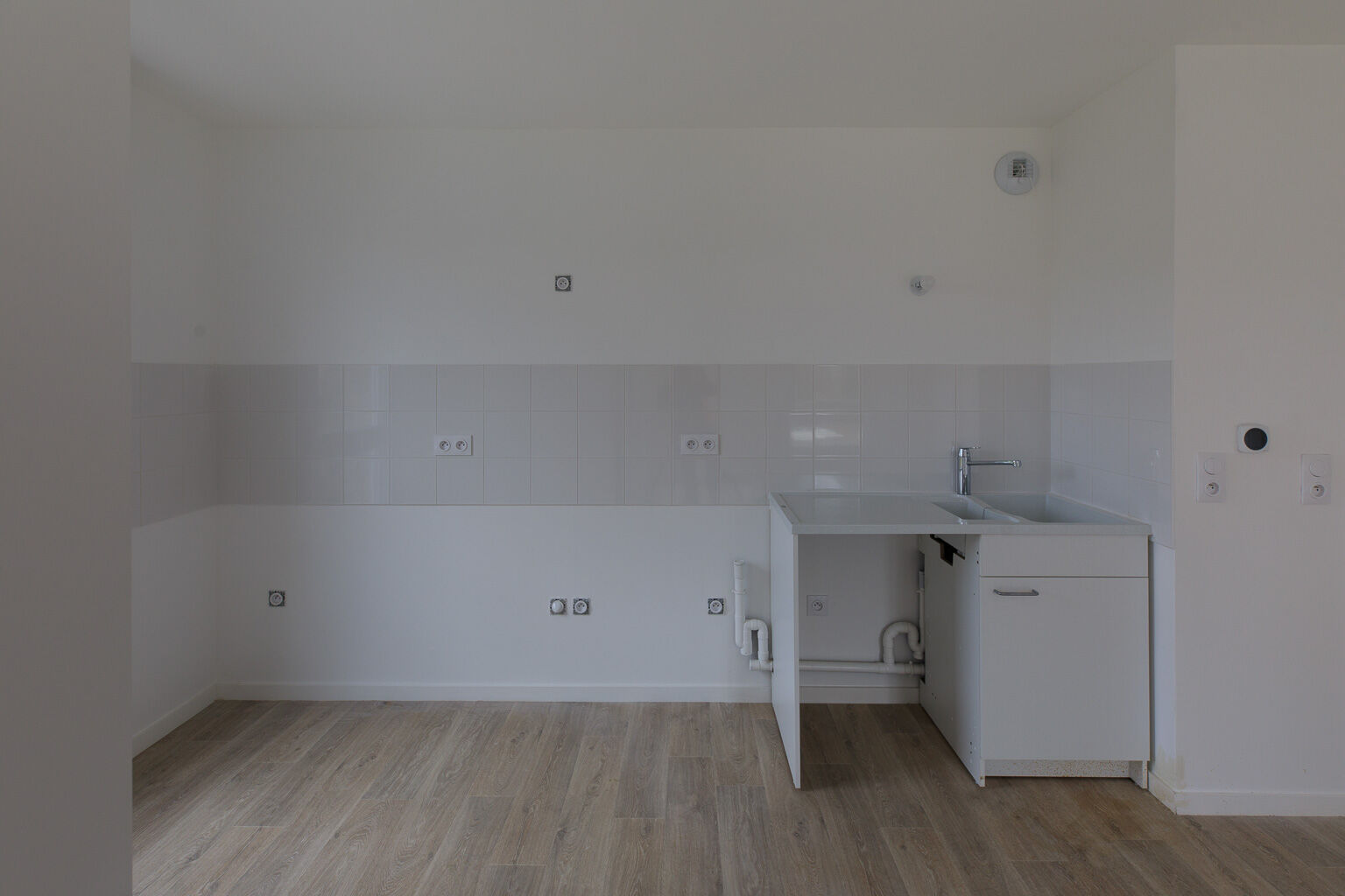6622-VILLENEUVE-ST-GEORGES-Logement témoin-Photo 3-compressed.jpg