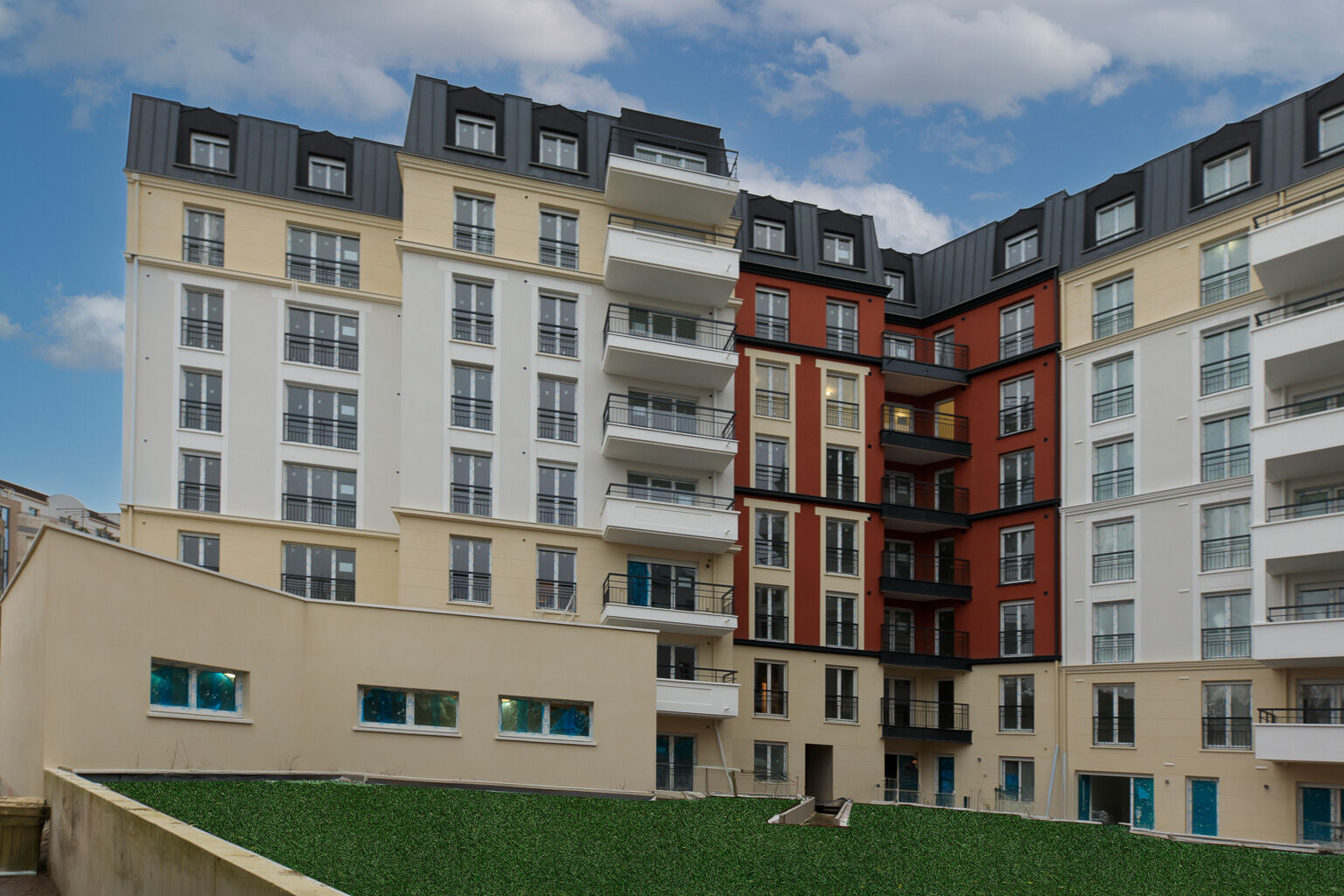 6974-AULNAY-Photo ext-cmp.jpg