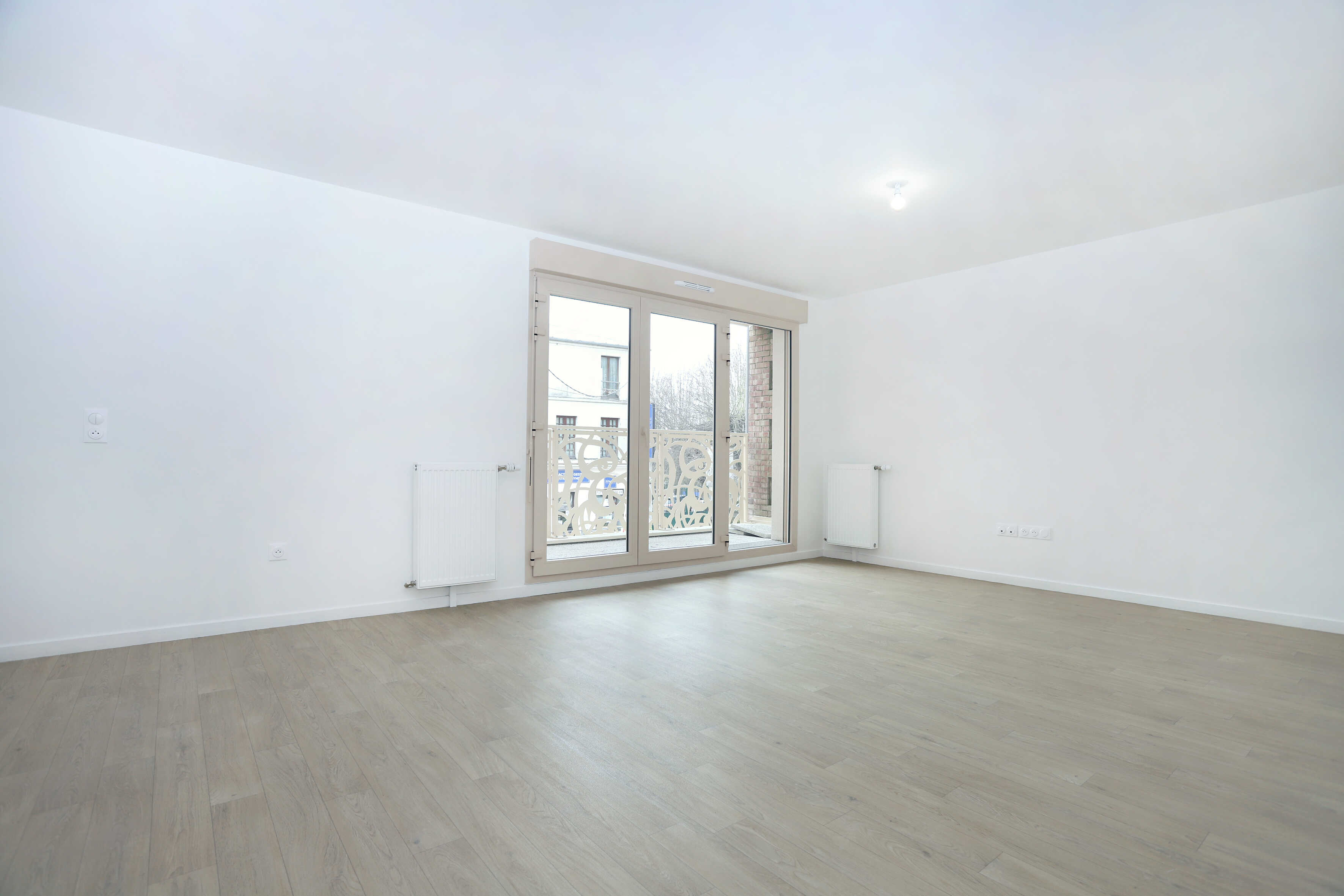 6966-MEULAN-Logement témoin-Photo 3-cmp.JPG