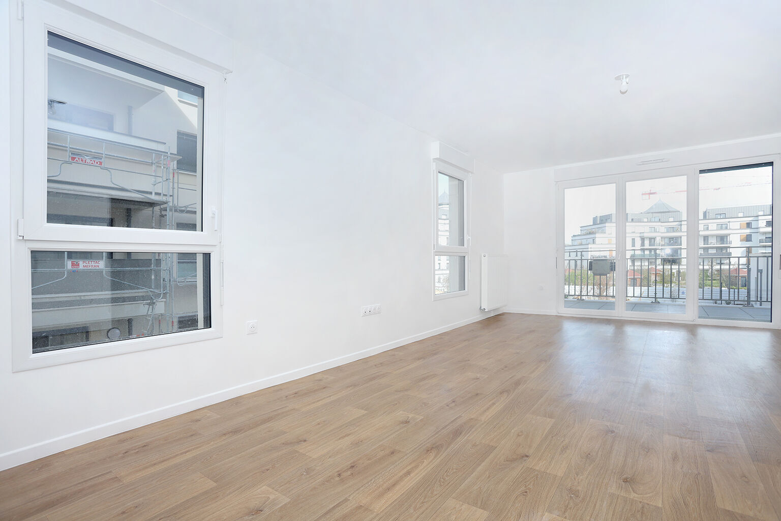 6996-BUSSY ST GEORGES-Logement témoin-Photo 2-cmp.jpg