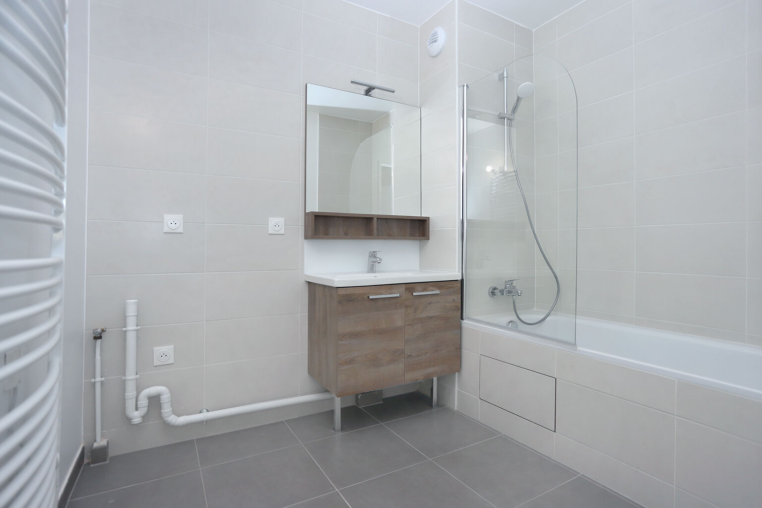 6996-BUSSY ST GEORGES-Logement témoin-Photo 7-cmp.jpg