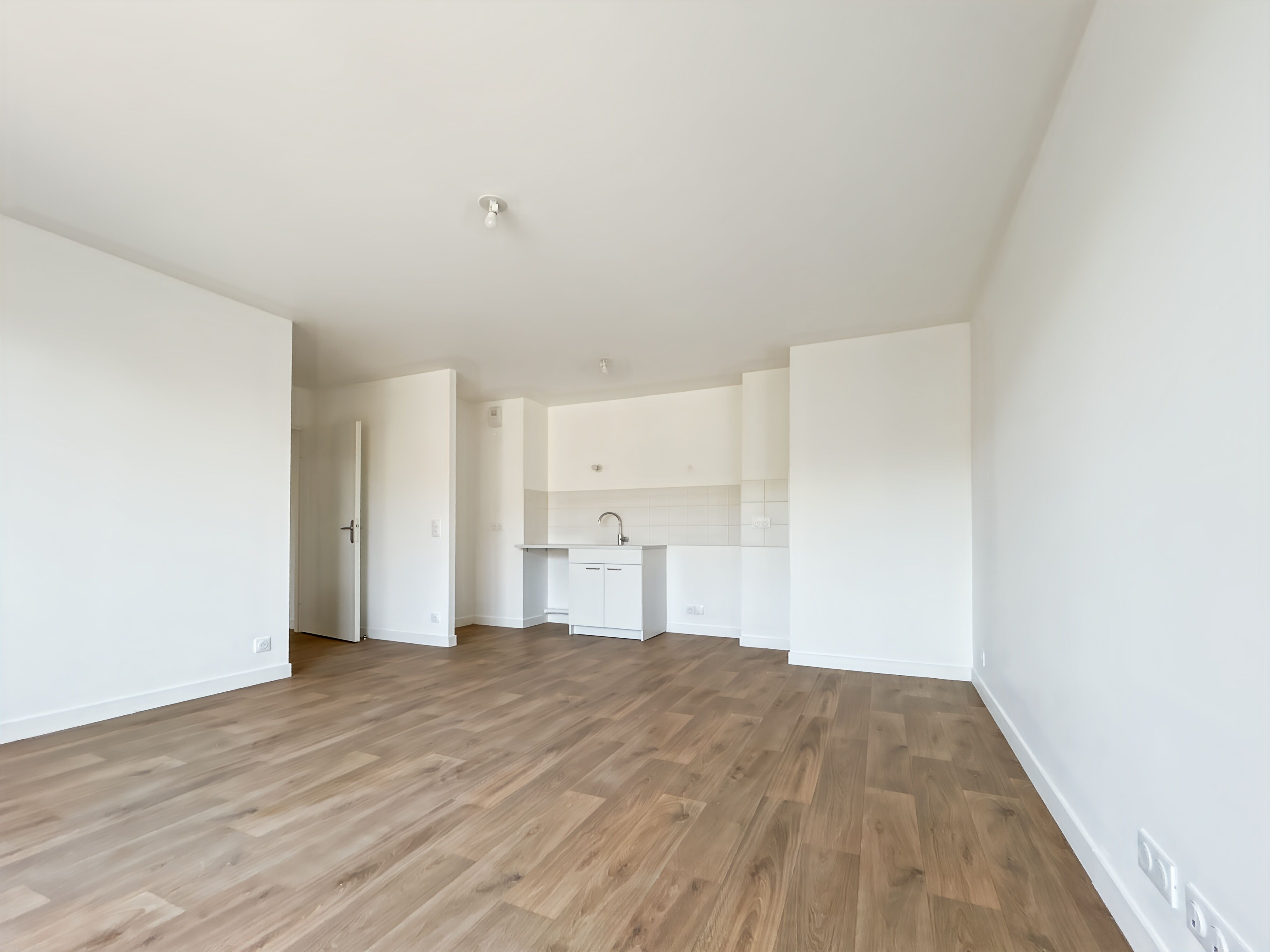 7401-CHAMPIGNY SUR MARNE-Logement témoin-Photo 2.jpg