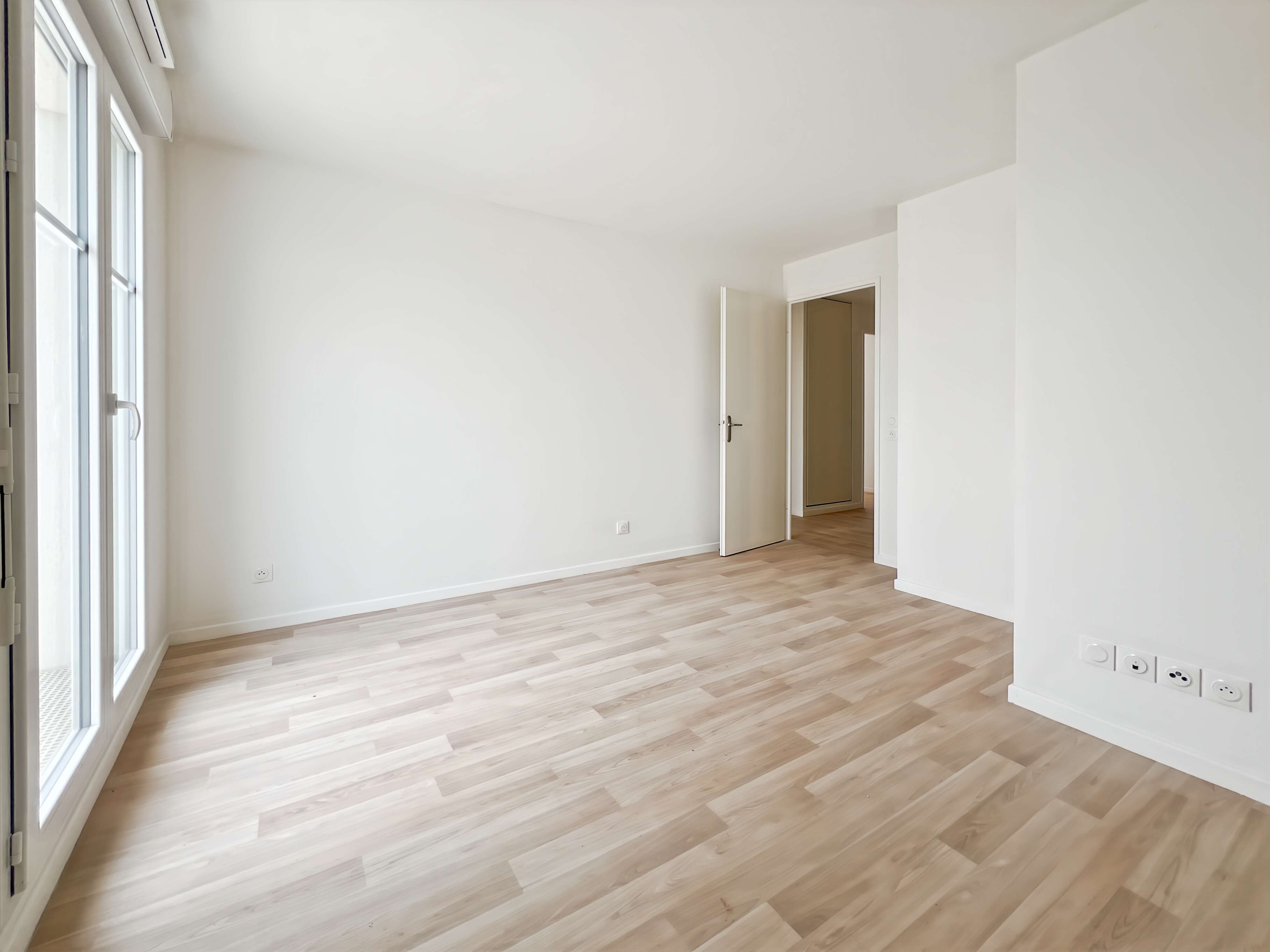 6977-LE BOURGET-Logement témoin-Photo 6.jpg
