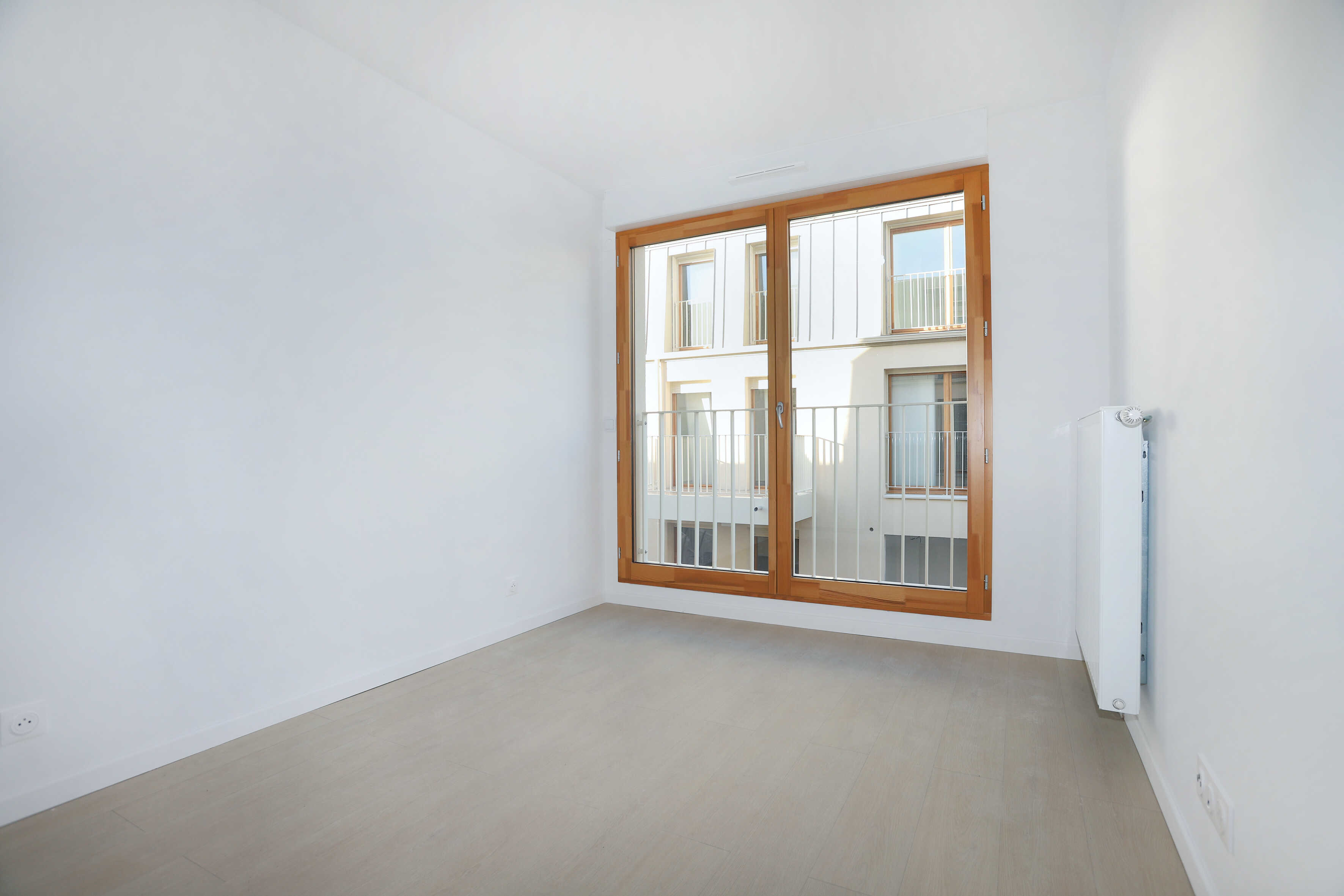 7052-COLOMBES-Logement témoin-Photo 5-compressed.JPG