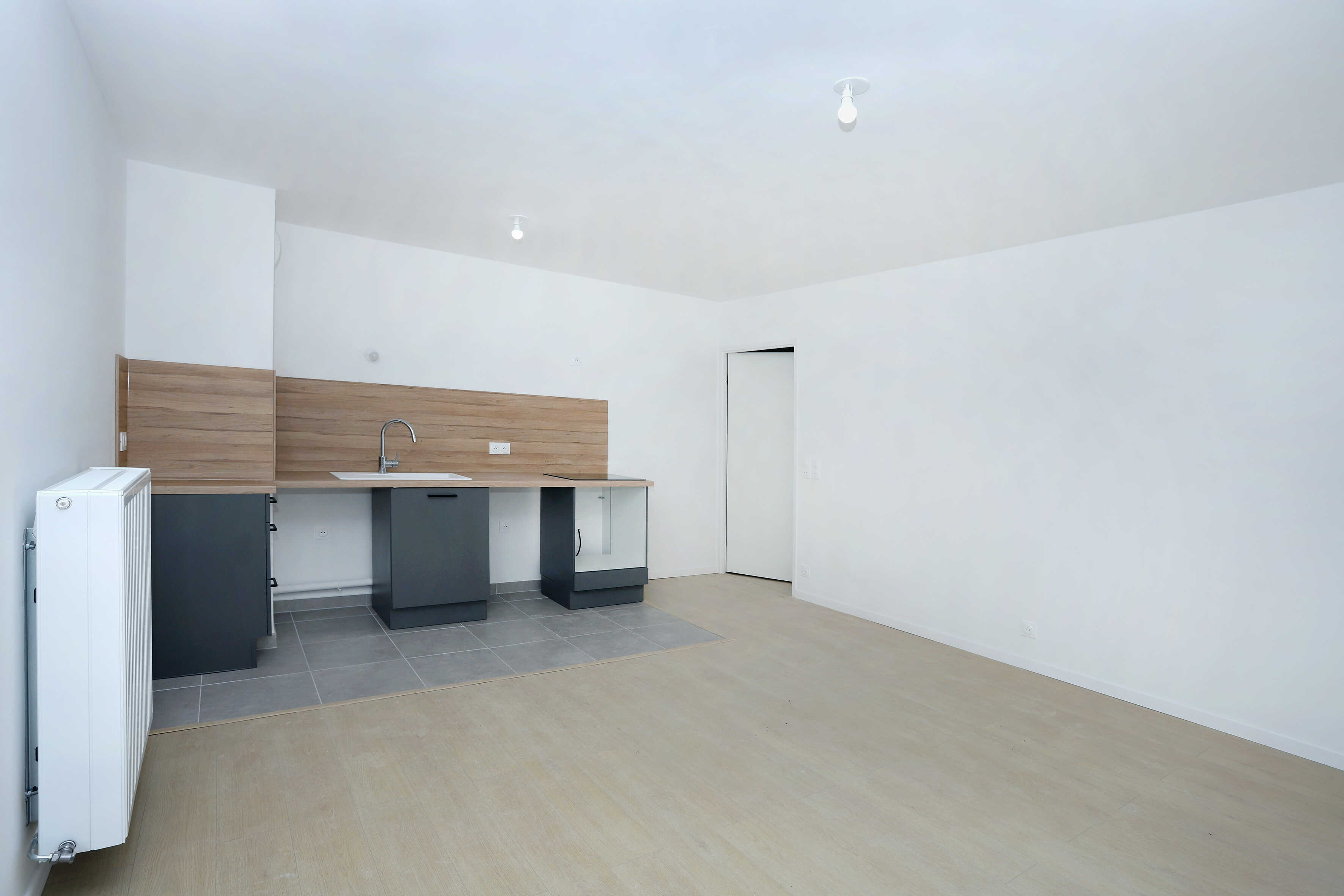 7052-COLOMBES-Logement témoin-Photo 2-compressed.JPG