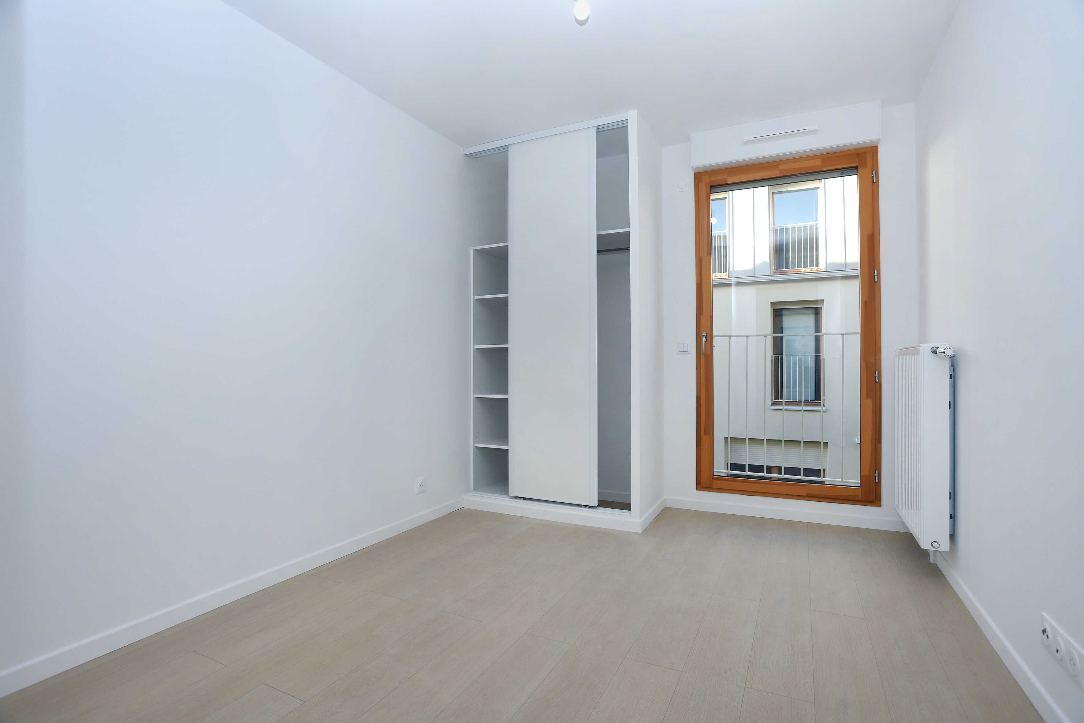 7052-COLOMBES-Logement témoin-Photo 7-compressed.JPG