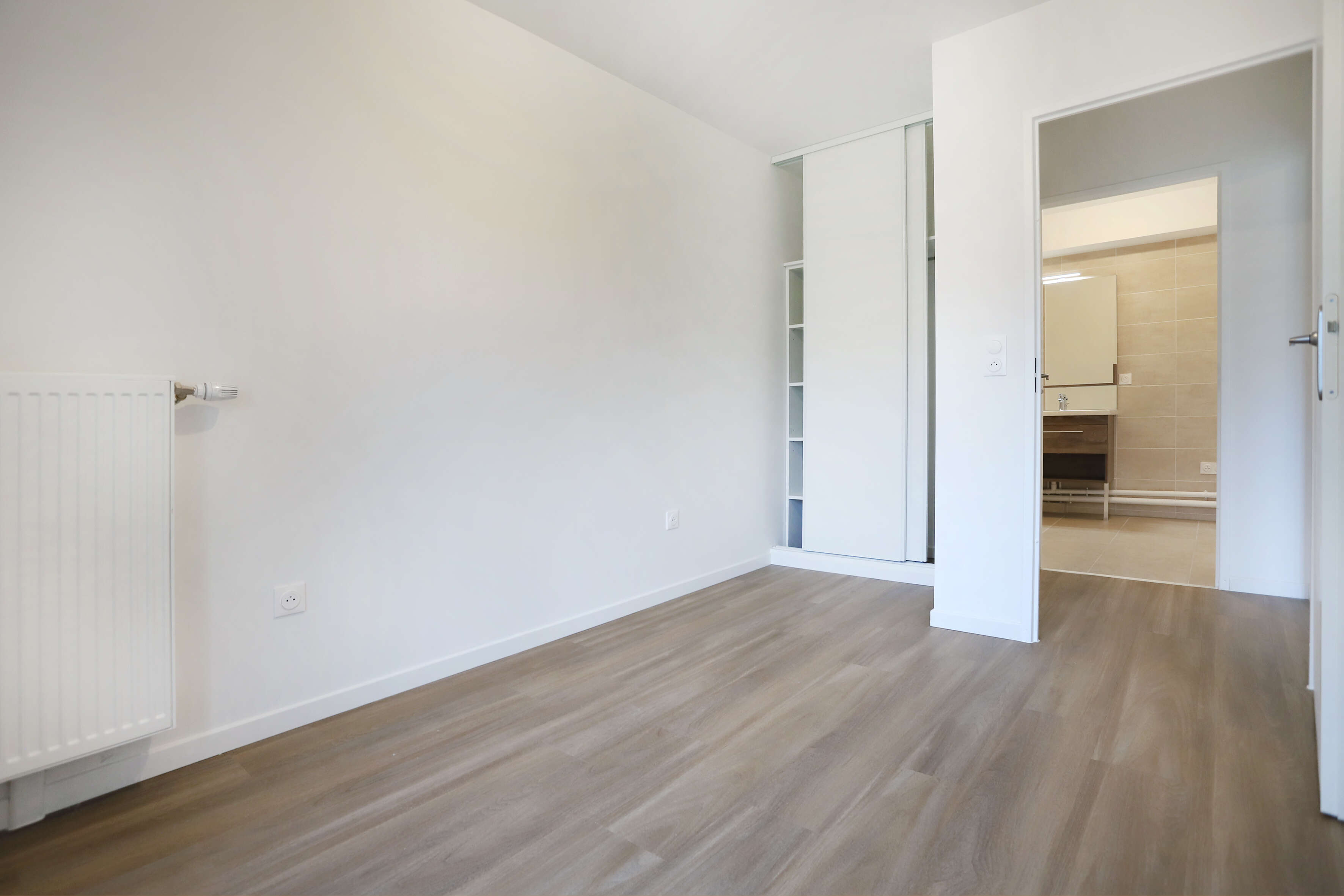 7044-Le Blanc Mesnil-Logement témoin-Photo 7-compressed.JPG