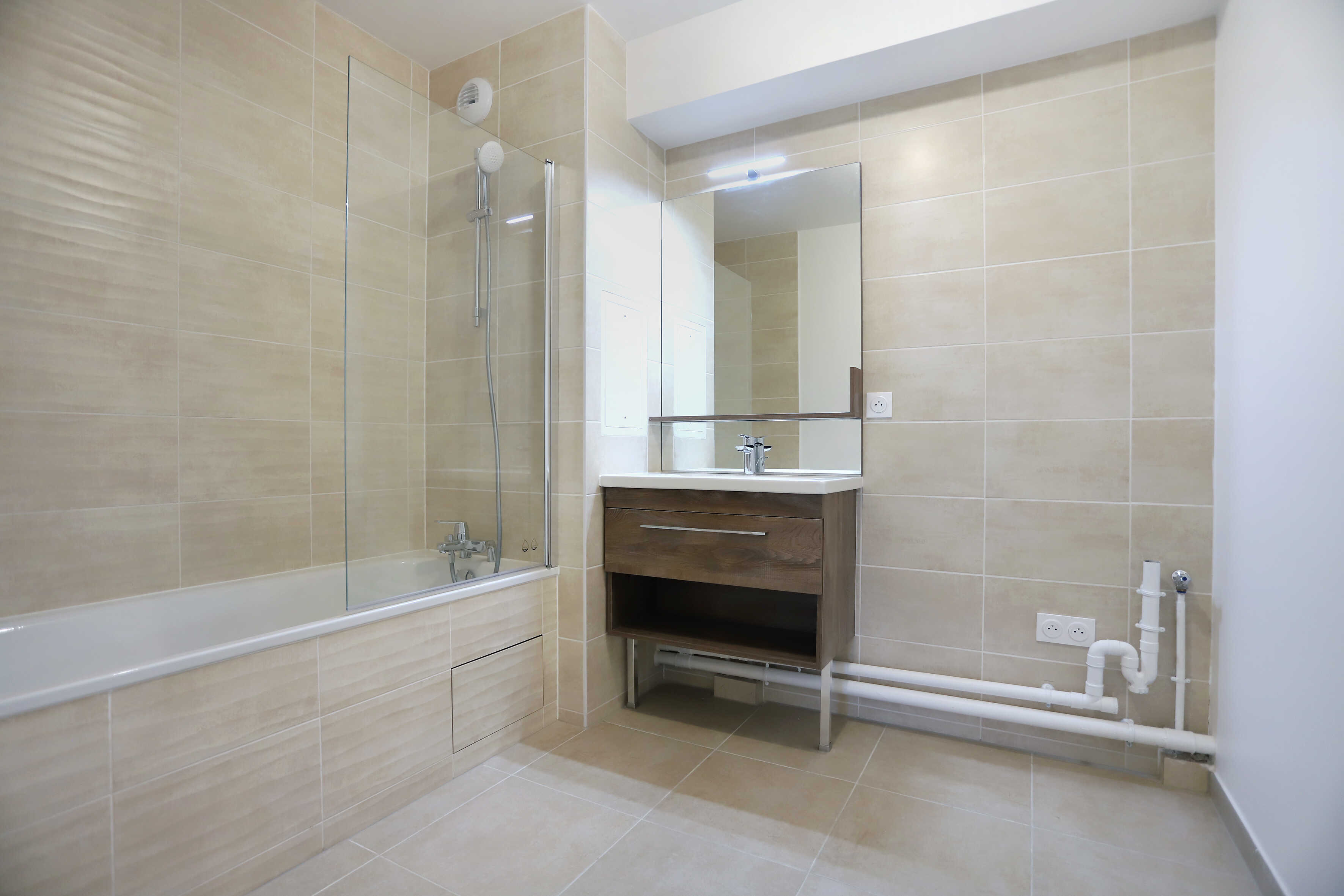 7044-Le Blanc Mesnil-Logement témoin-Photo 5-compressed.JPG