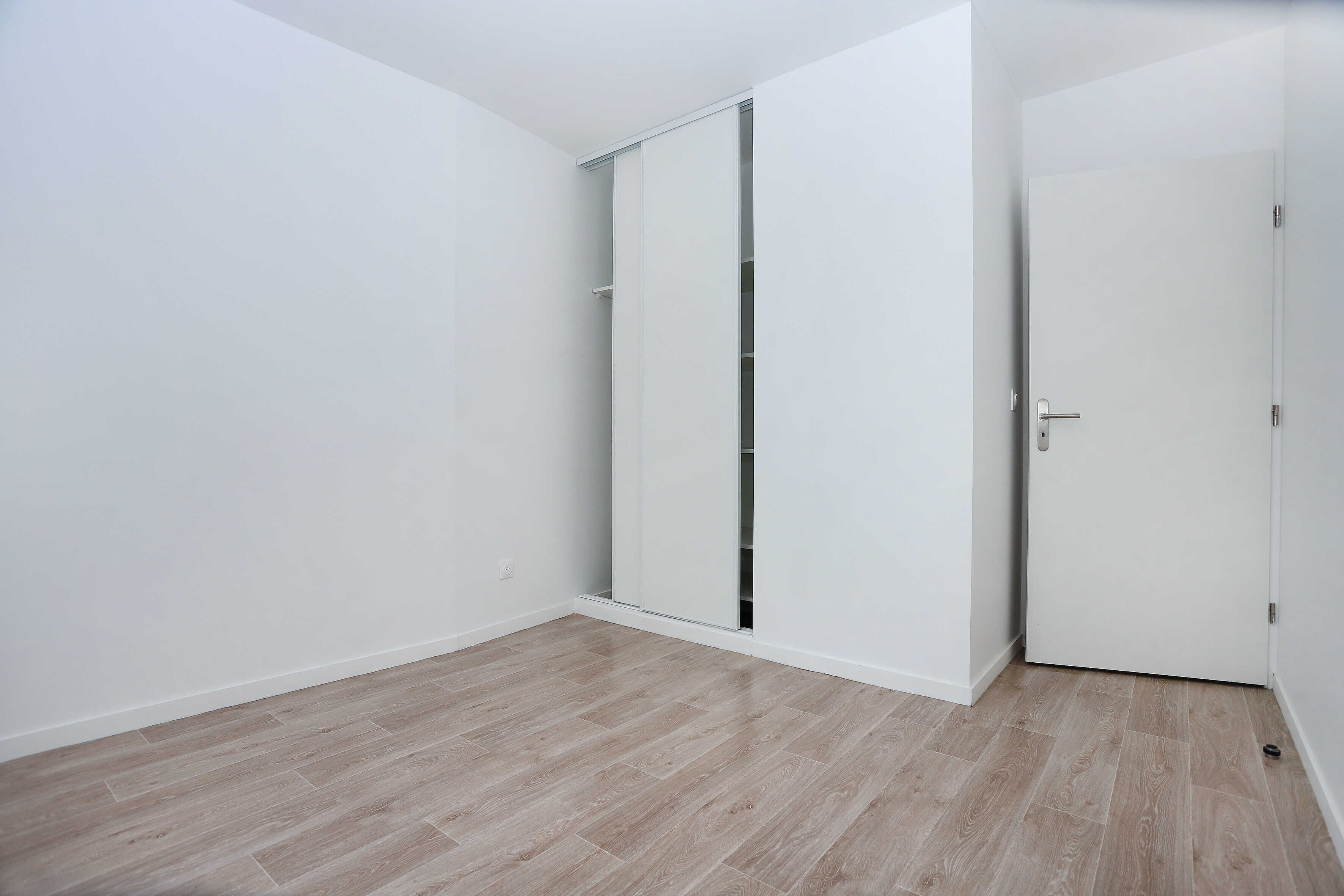 6656-ARGENTEUIL-Logement témoin-Photo 7-compressed.JPG