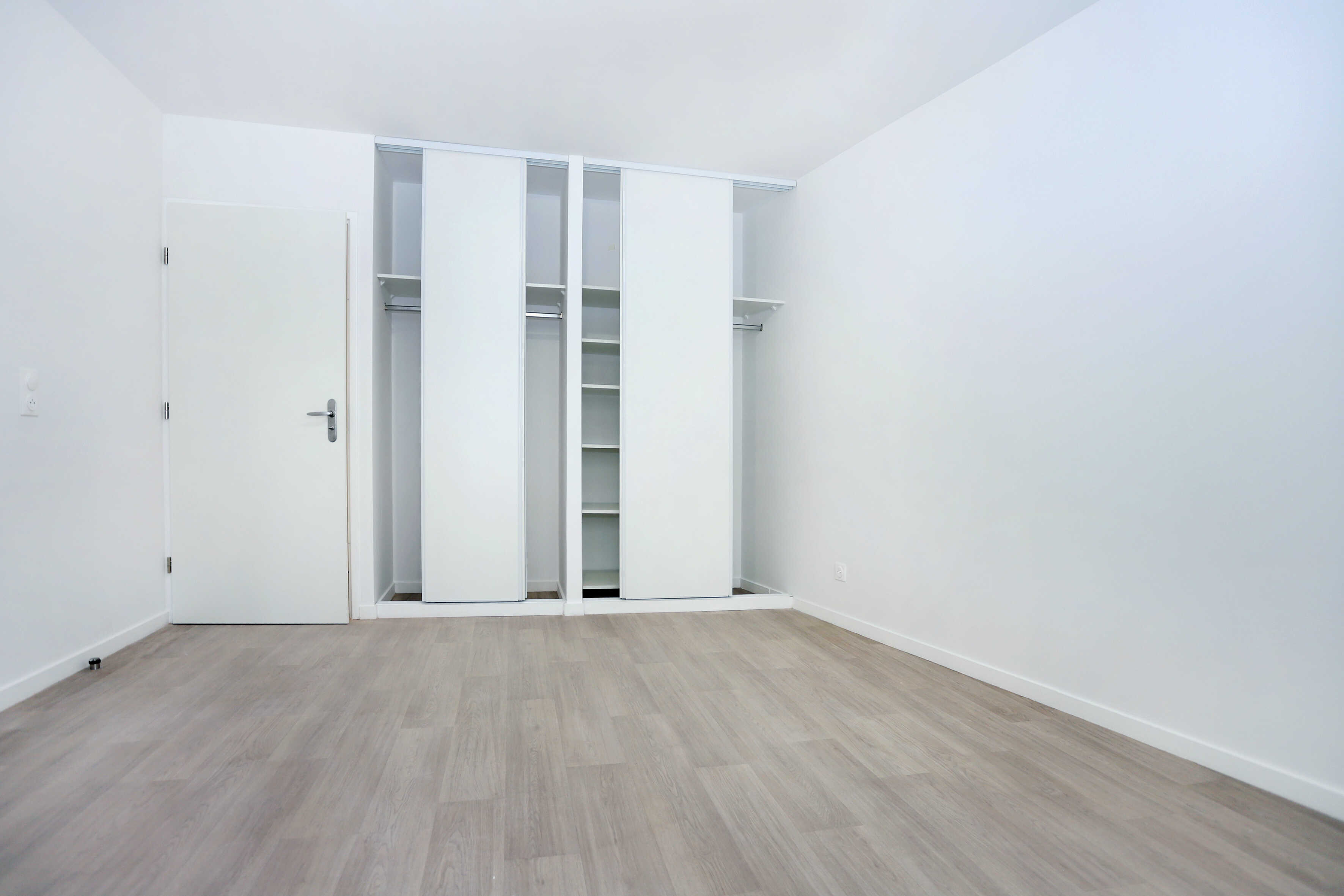 6782-VILLIERS SUR MARNE-Logement témoin-Photo 7-compressed.JPG