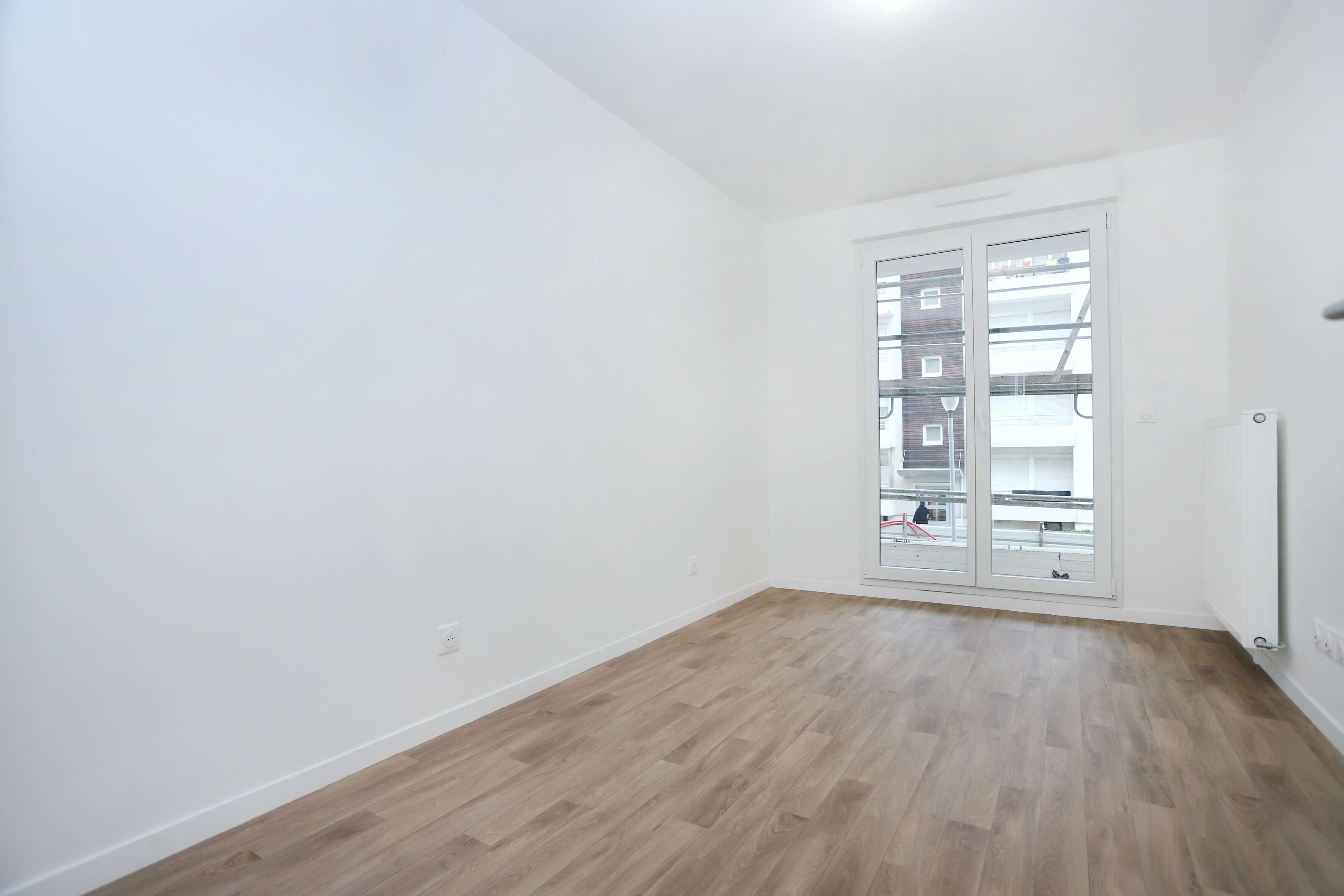 6870-Le Blanc Mesnil-Logement témoin-Photo 3-compressed.JPG