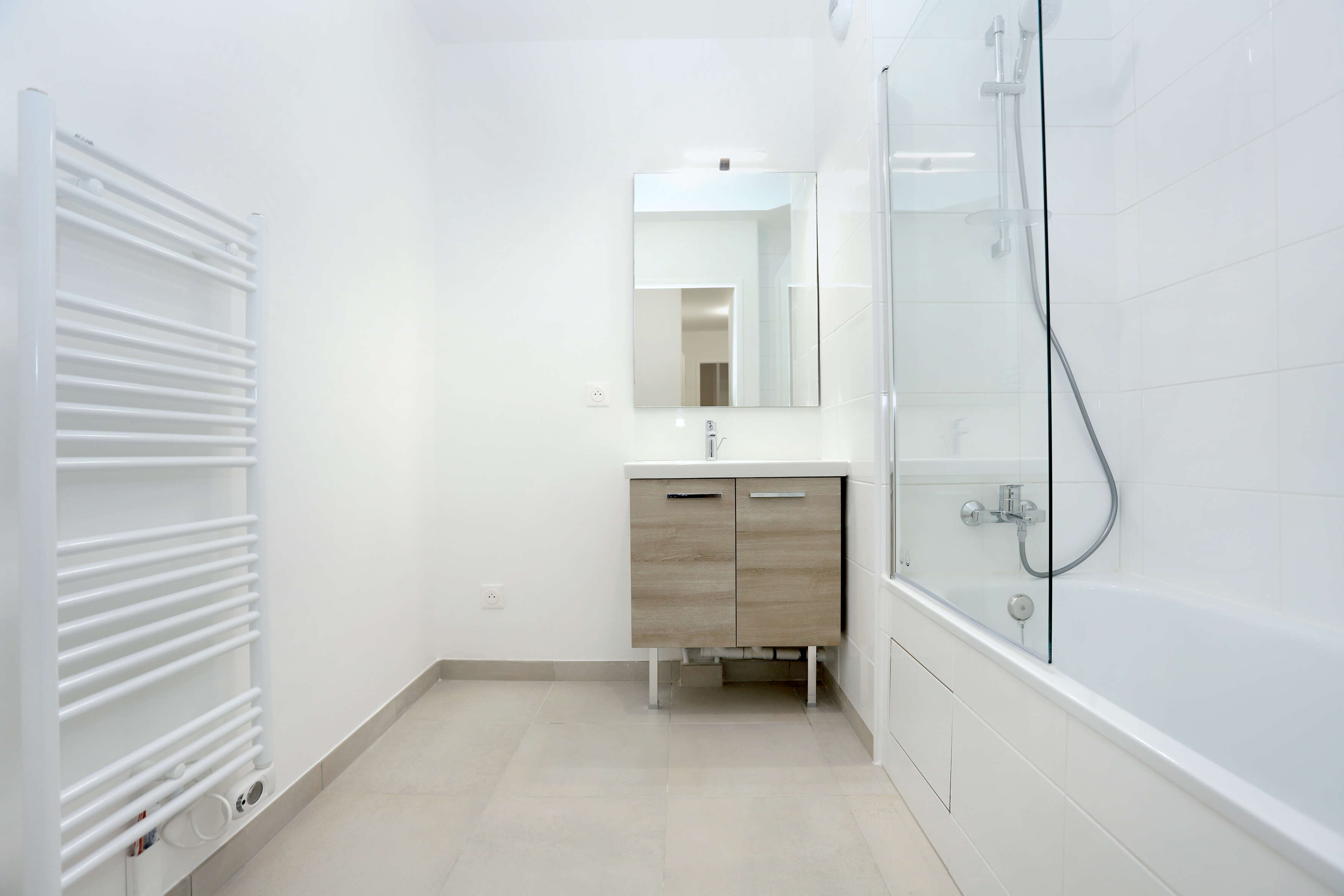6870-Le Blanc Mesnil-Logement témoin-Photo 8-compressed.JPG