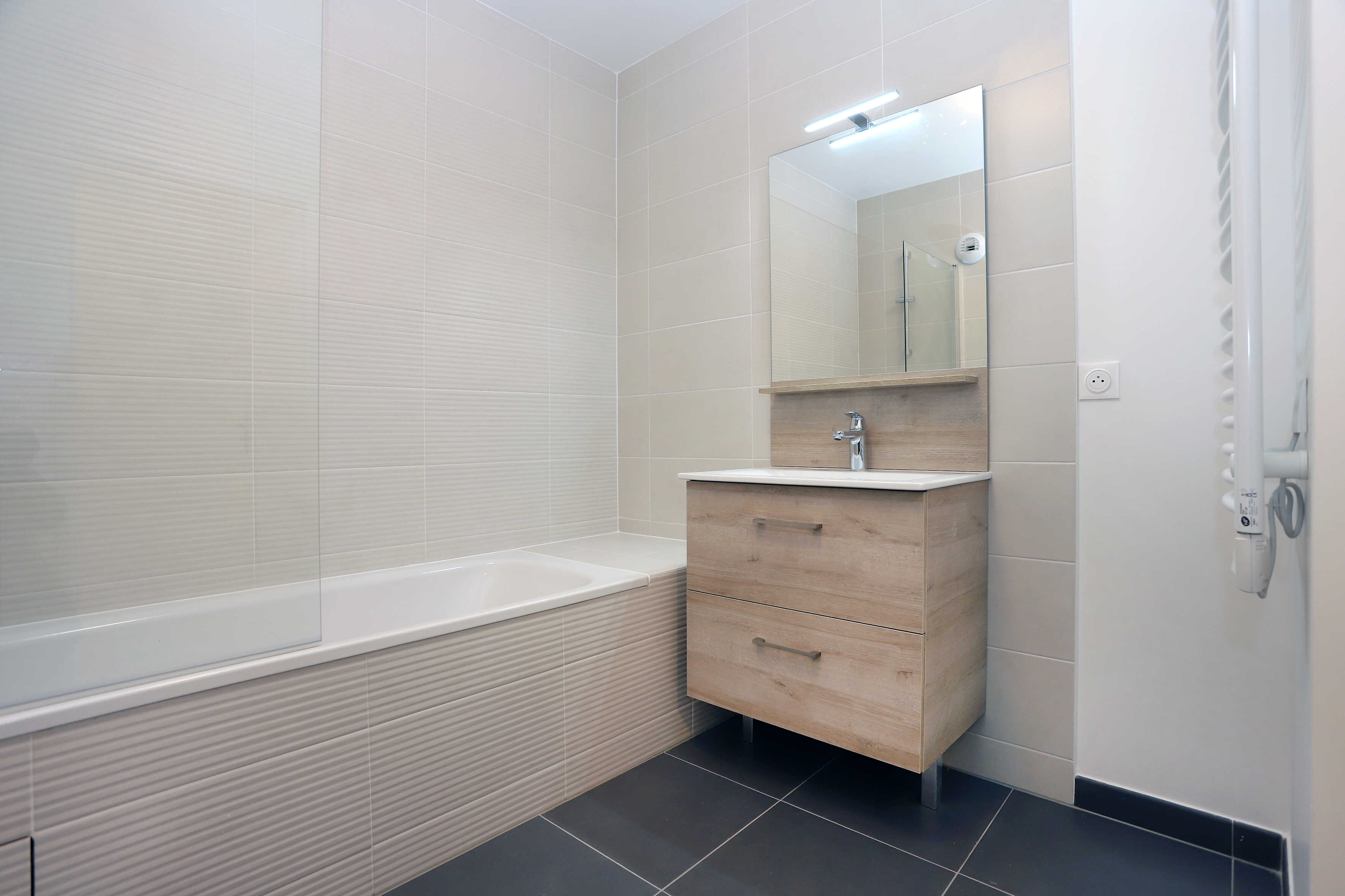 7047-CLICHY-Logement témoin T3-Photo 6-compressed.JPG