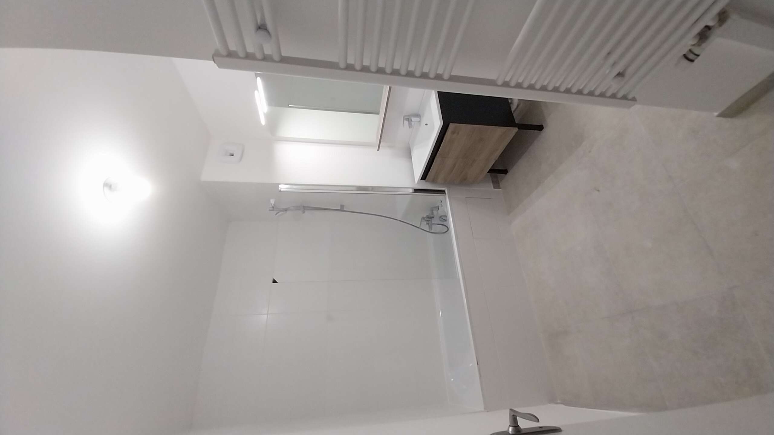 SDB6759 Epinay sur Seine-compressed.jpg