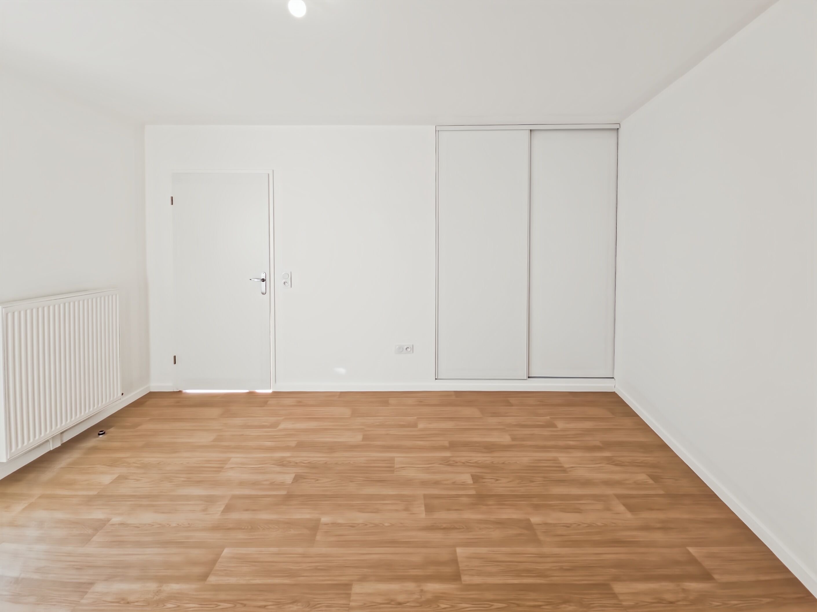 6808-CHATOU-UG386849-Photo 6-compressed.jpg