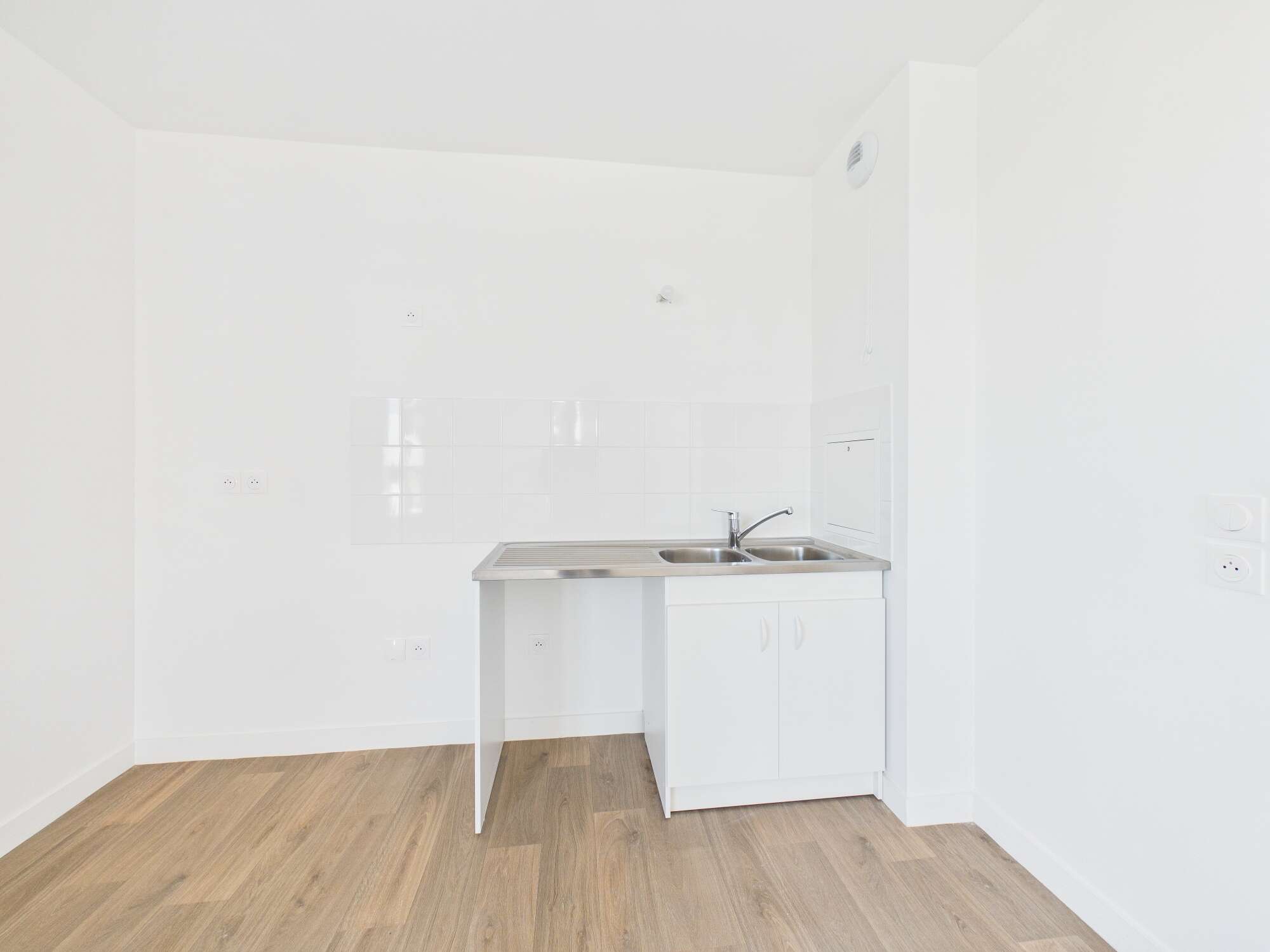 7801L-MAUREPAS-Logement témoin T3-Photo 3-compressed.jpg