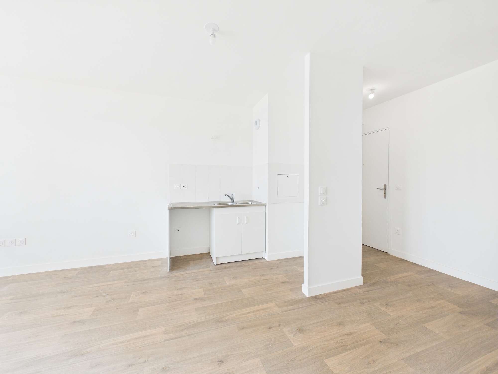 7801L-MAUREPAS-Logement témoin T2-Photo 3-compressed.jpg
