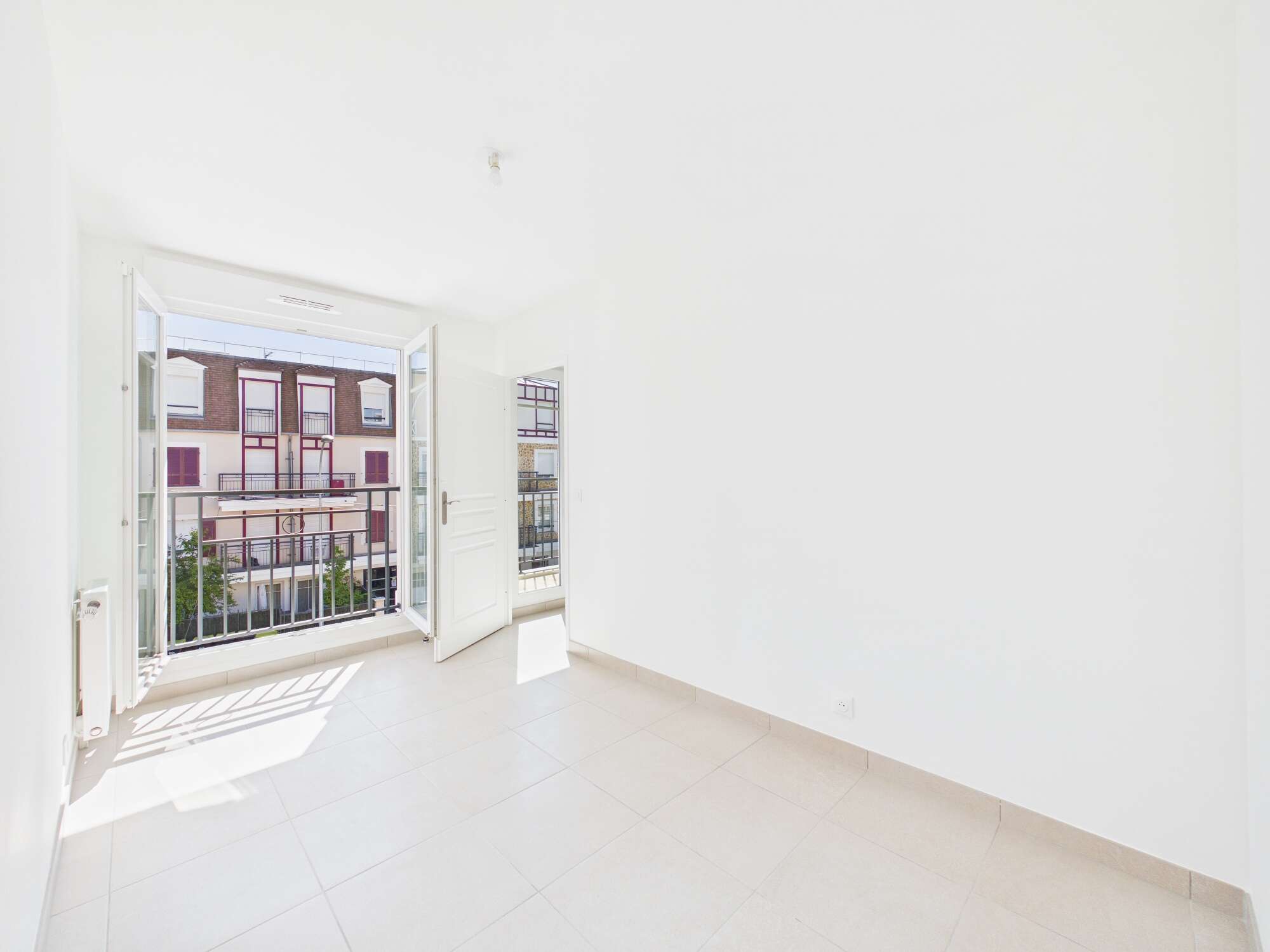 G590&G898-VILLIERS SUR MARNE-Logement témoin T4-Photo 8-compressed.jpg