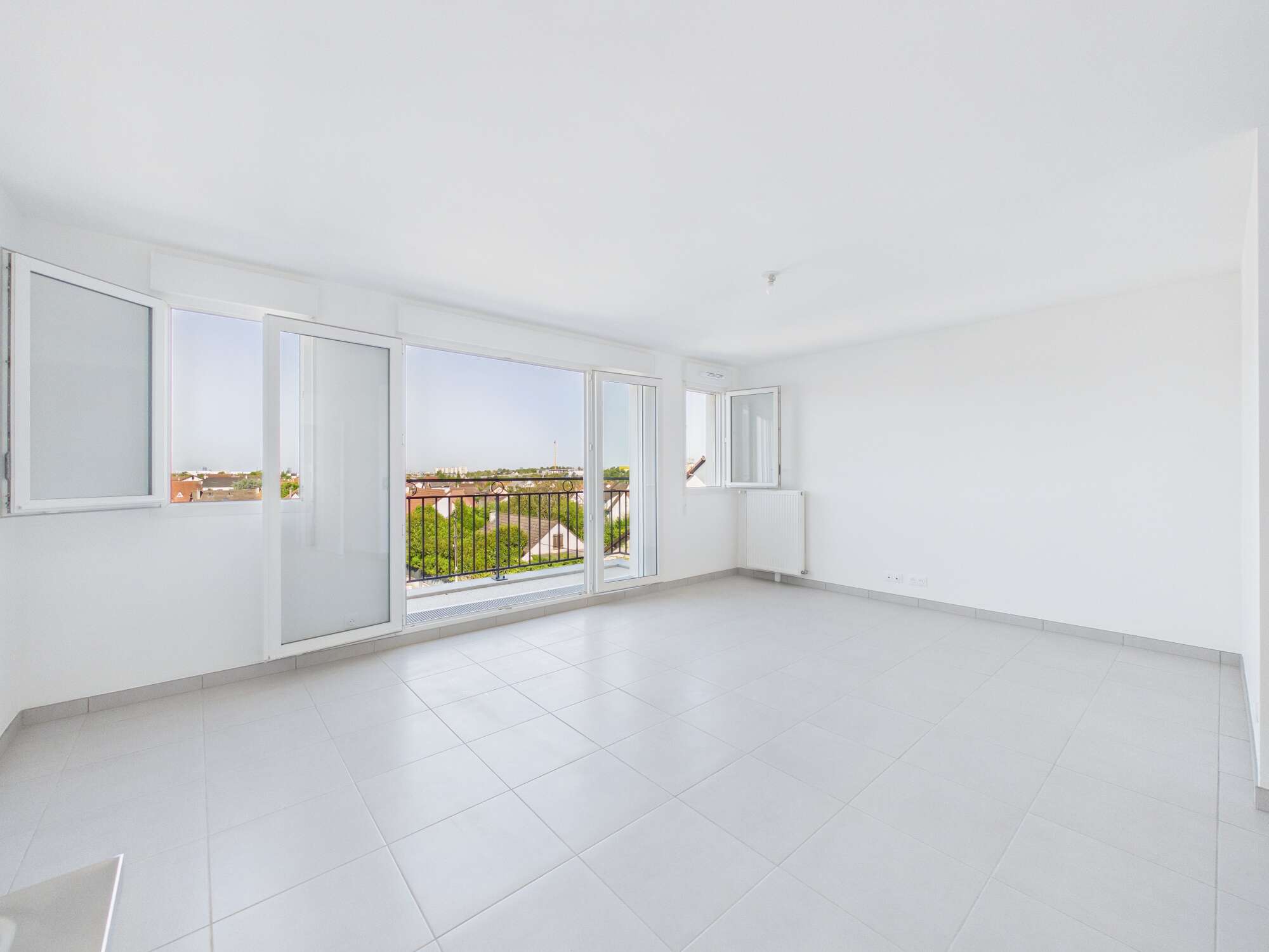 G590-VILLIERS SUR MARNE-Logement témoin T3-Photo 2-compressed.jpg