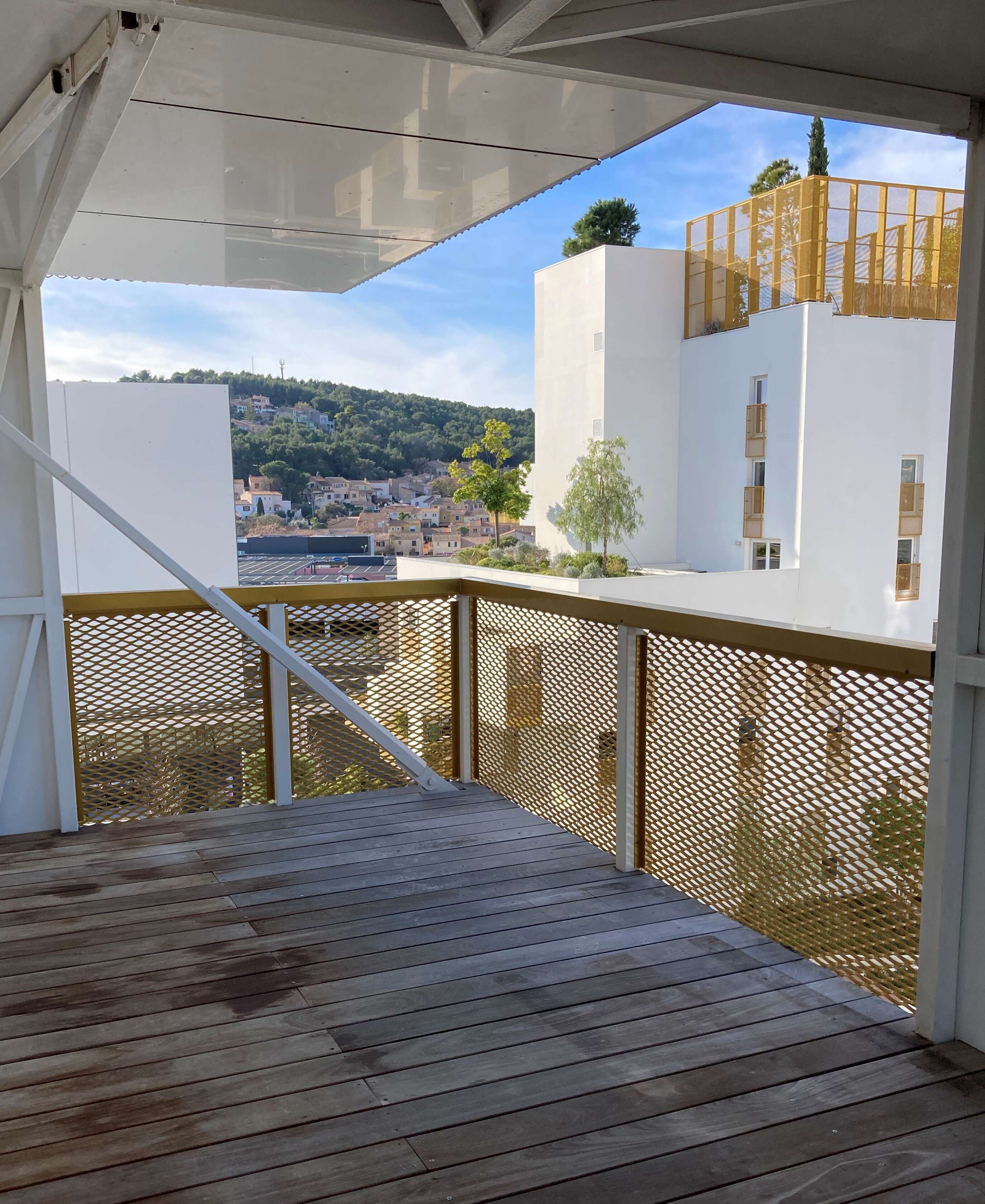 4 - Balcon 2-cmp.jpg