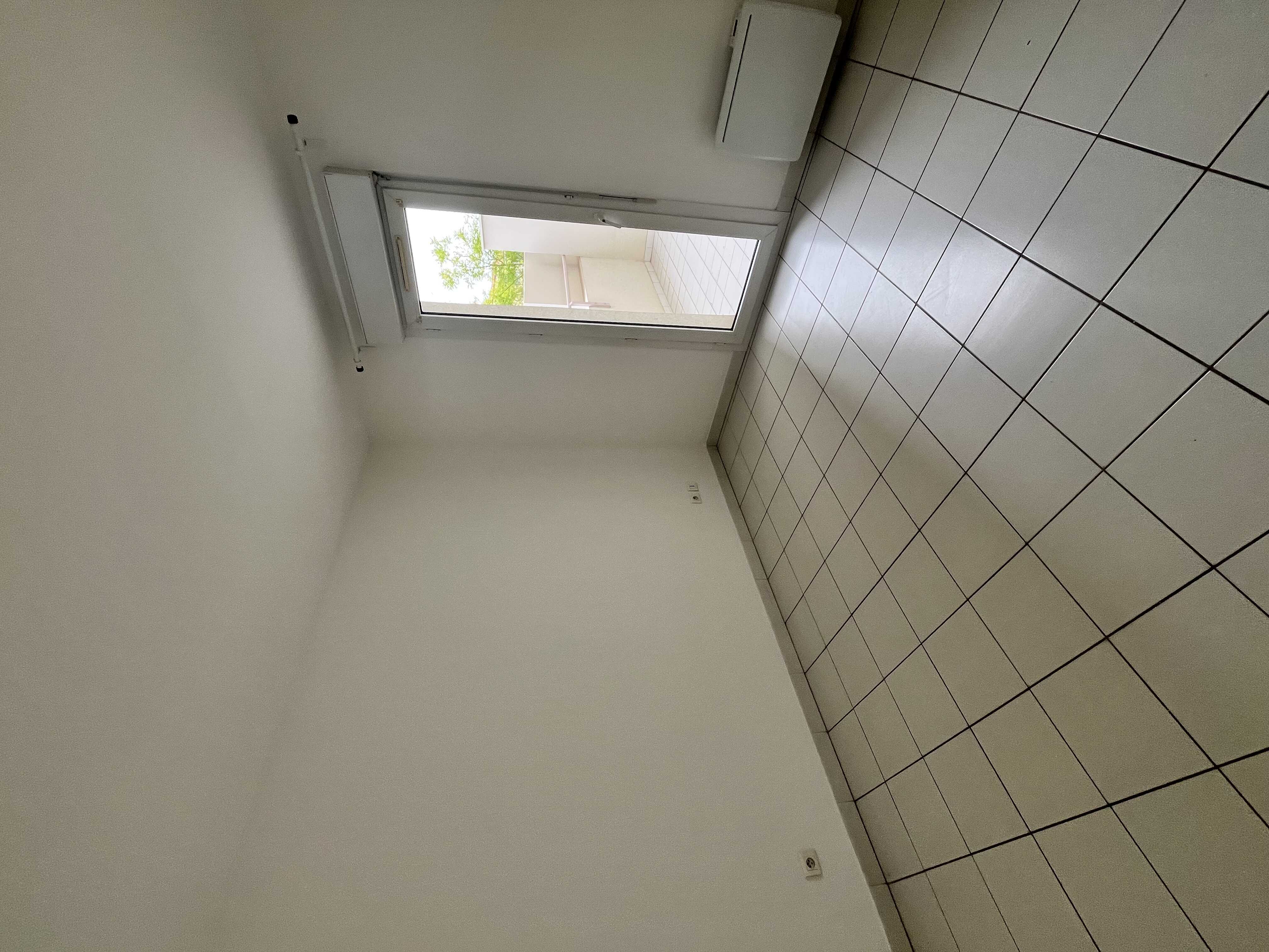 image00009-compressed.jpeg