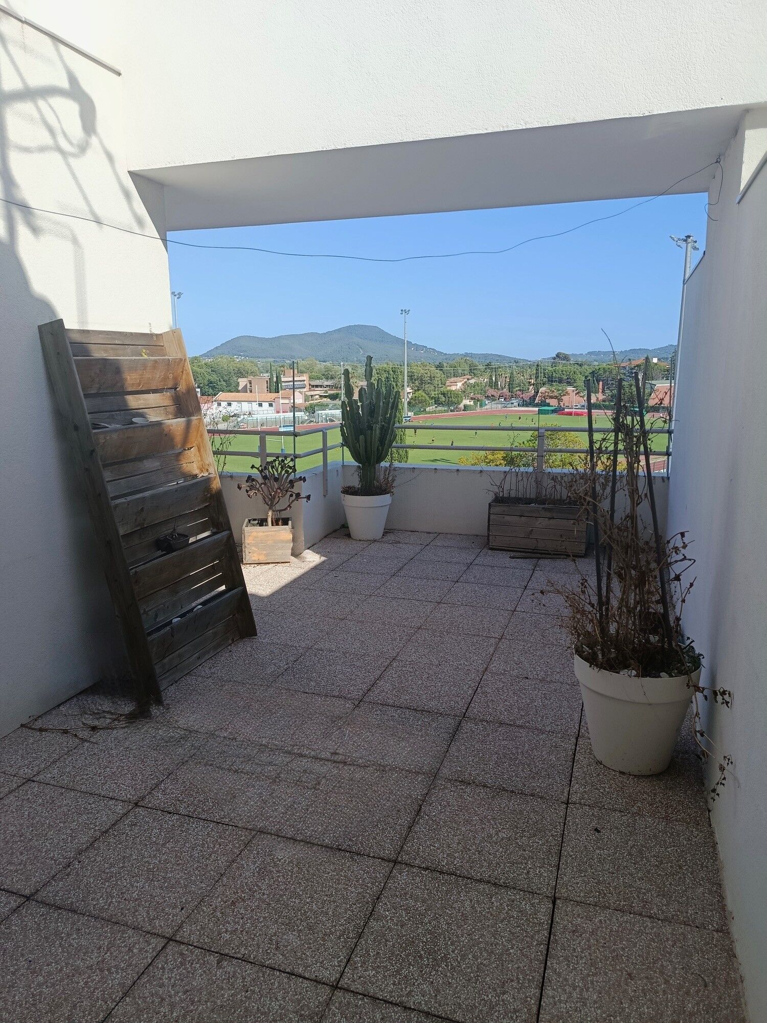 LA GARDE