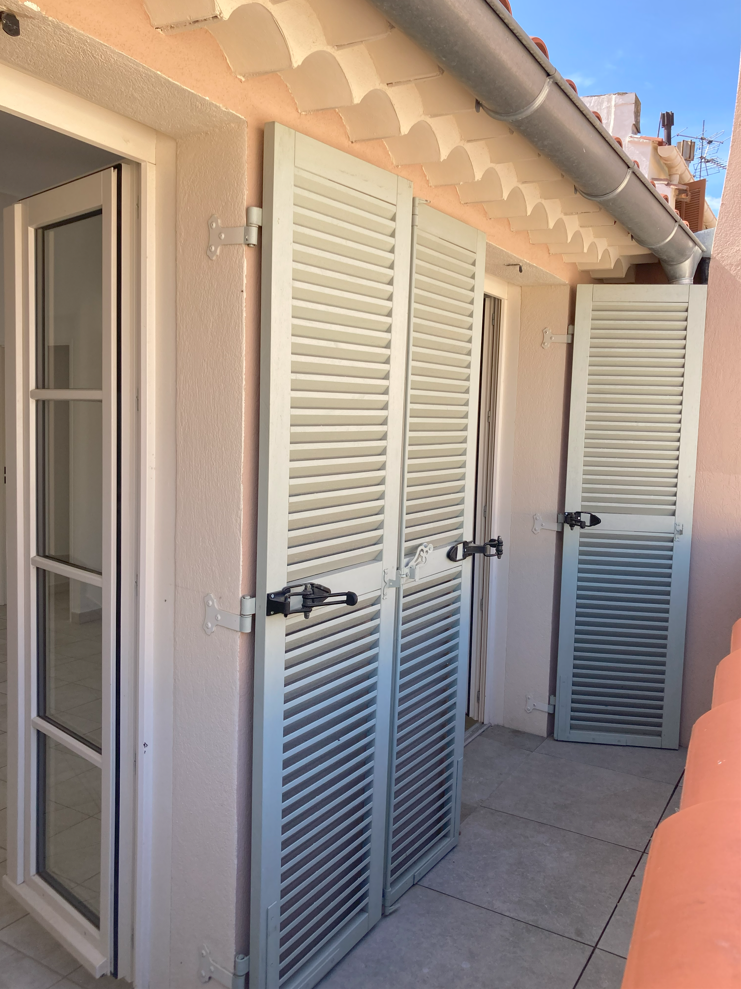 6 - Balcon 2-compressed.png