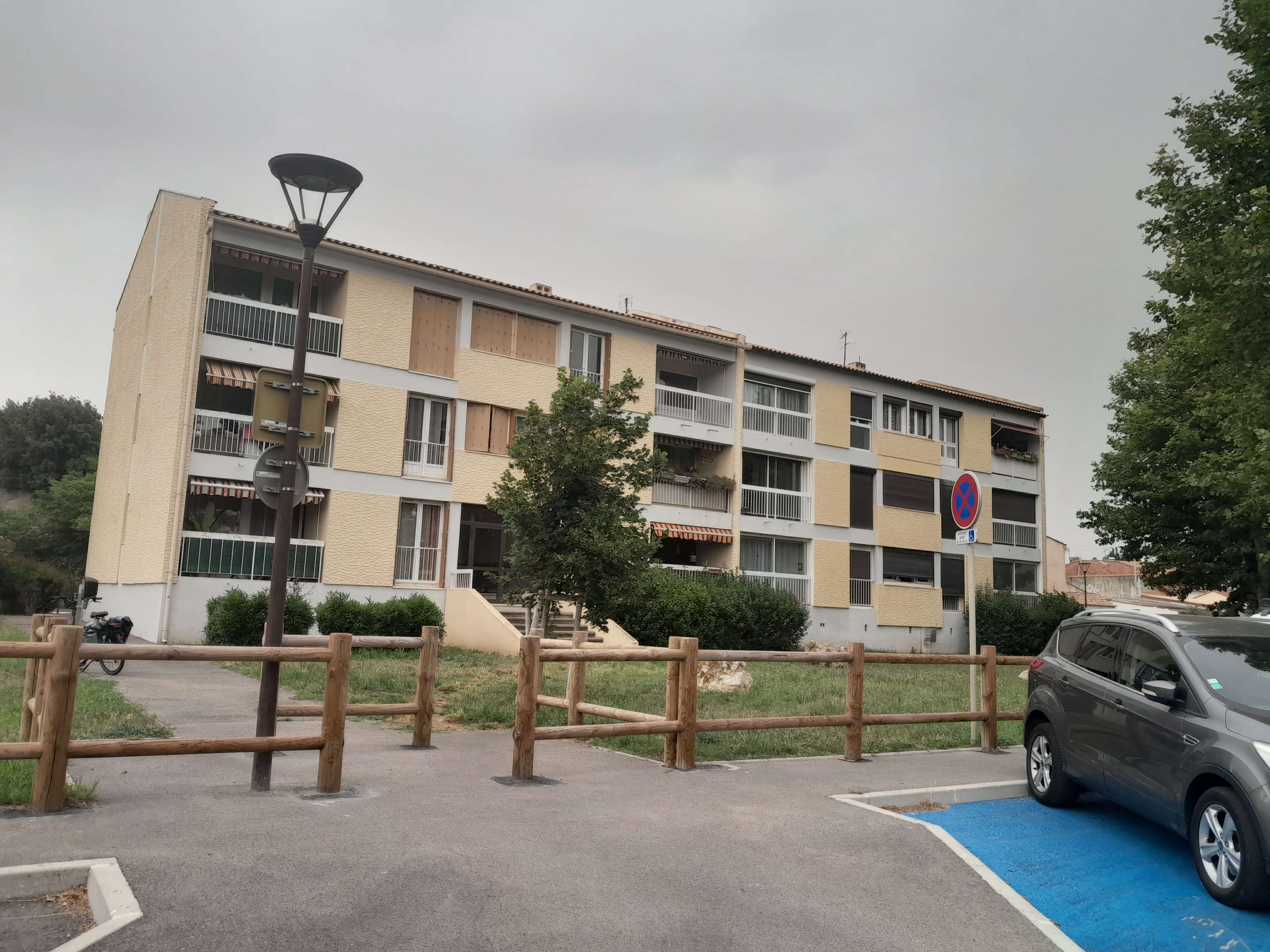 FOS SUR MER