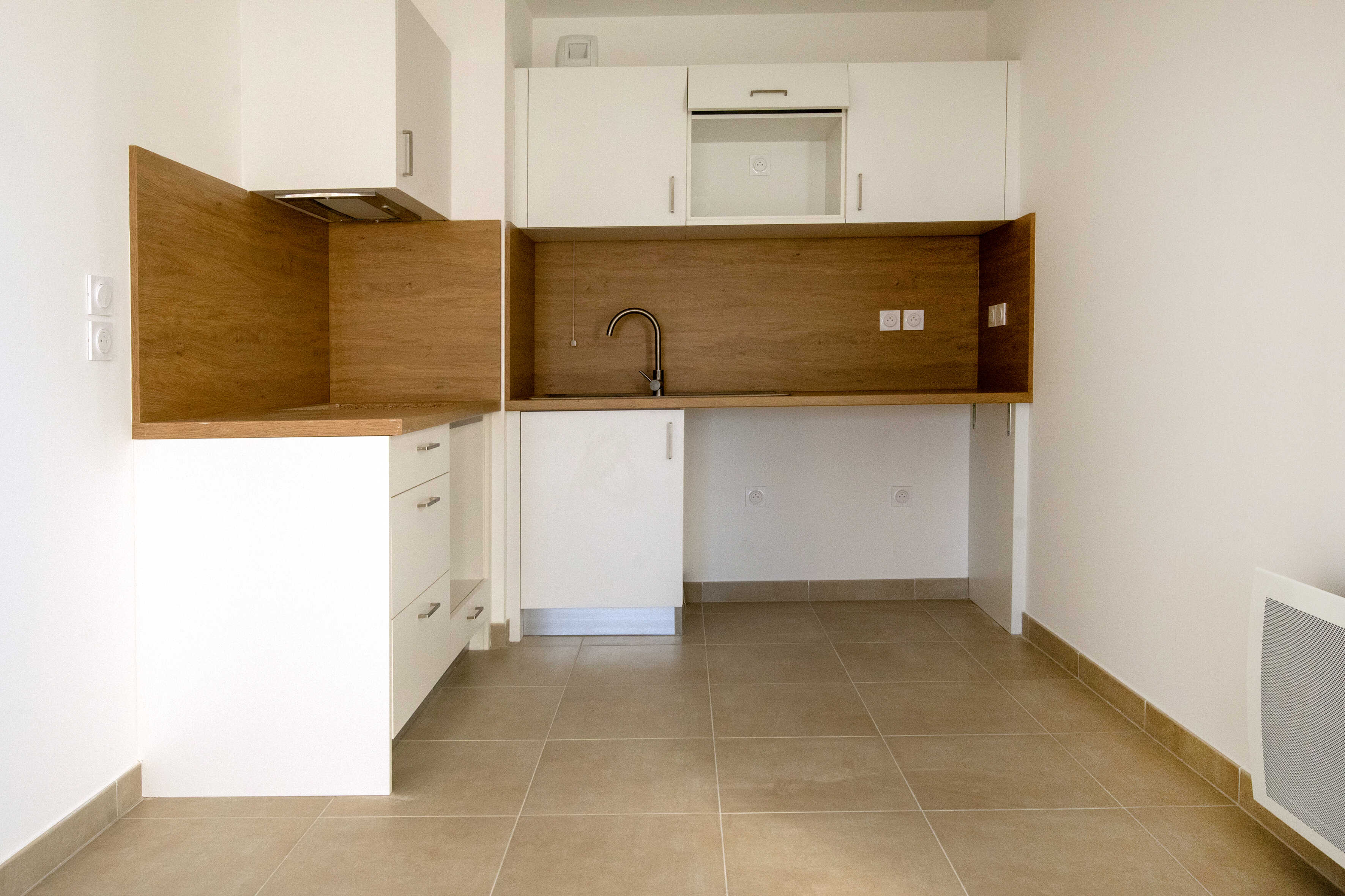 compressed-MELLONE IMMOBILIER-65 BD HENRI LOUBET VITROLLES-©PatrickUrvoy-55.jpg