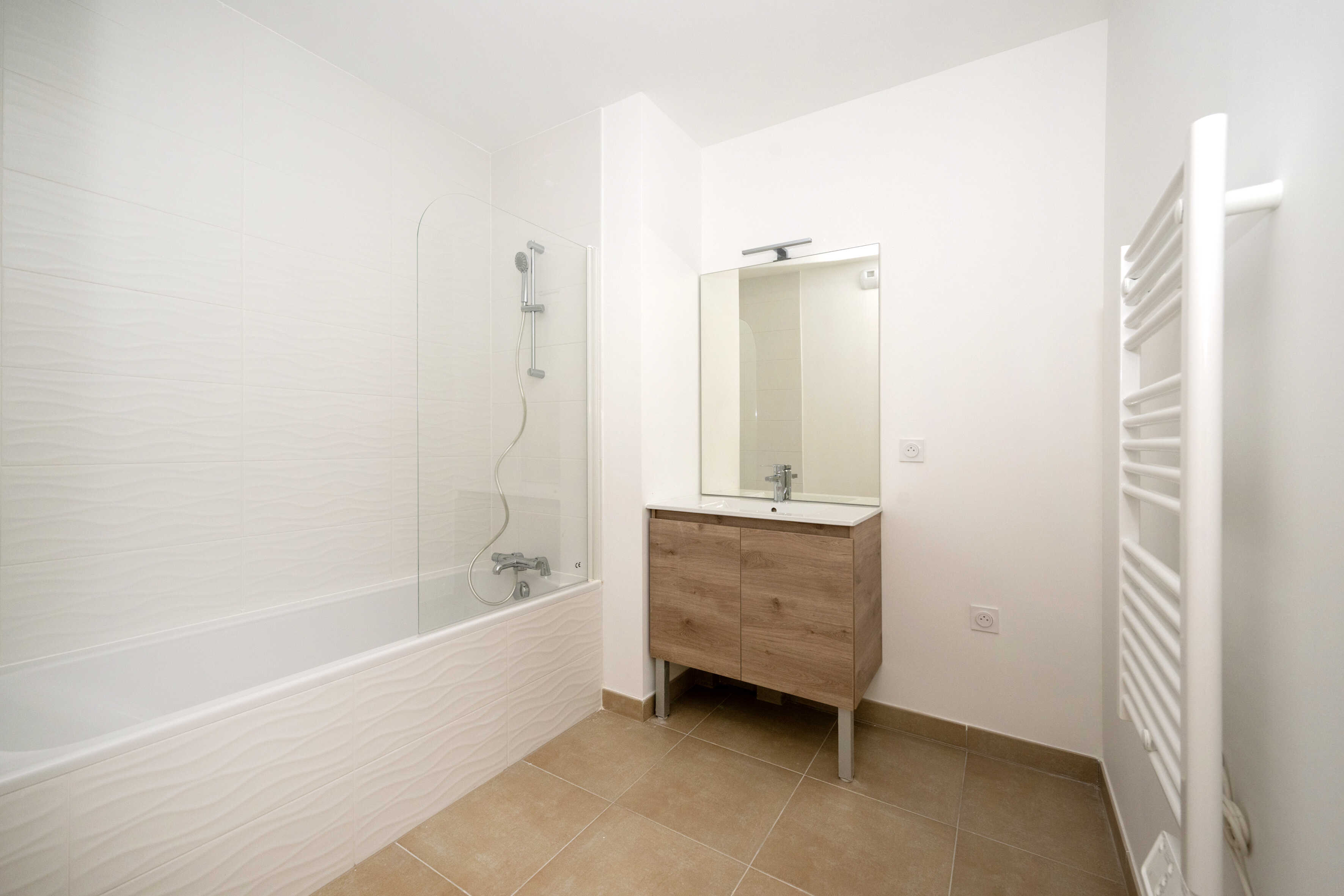 compressed-MELLONE IMMOBILIER-65 BD HENRI LOUBET VITROLLES-©PatrickUrvoy-78.jpg