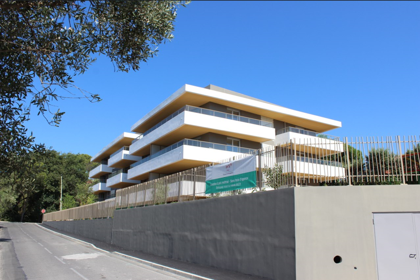 VILLENEUVE LOUBET
