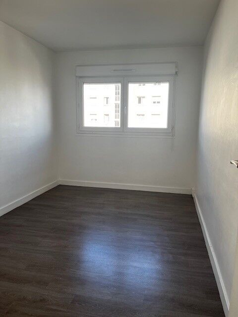 compressed-CHAMBRE.jpg