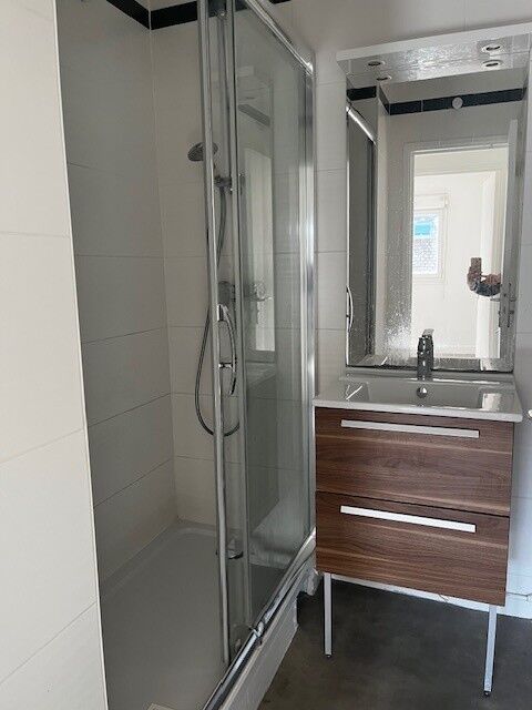 salle d eau-compressed.jpg