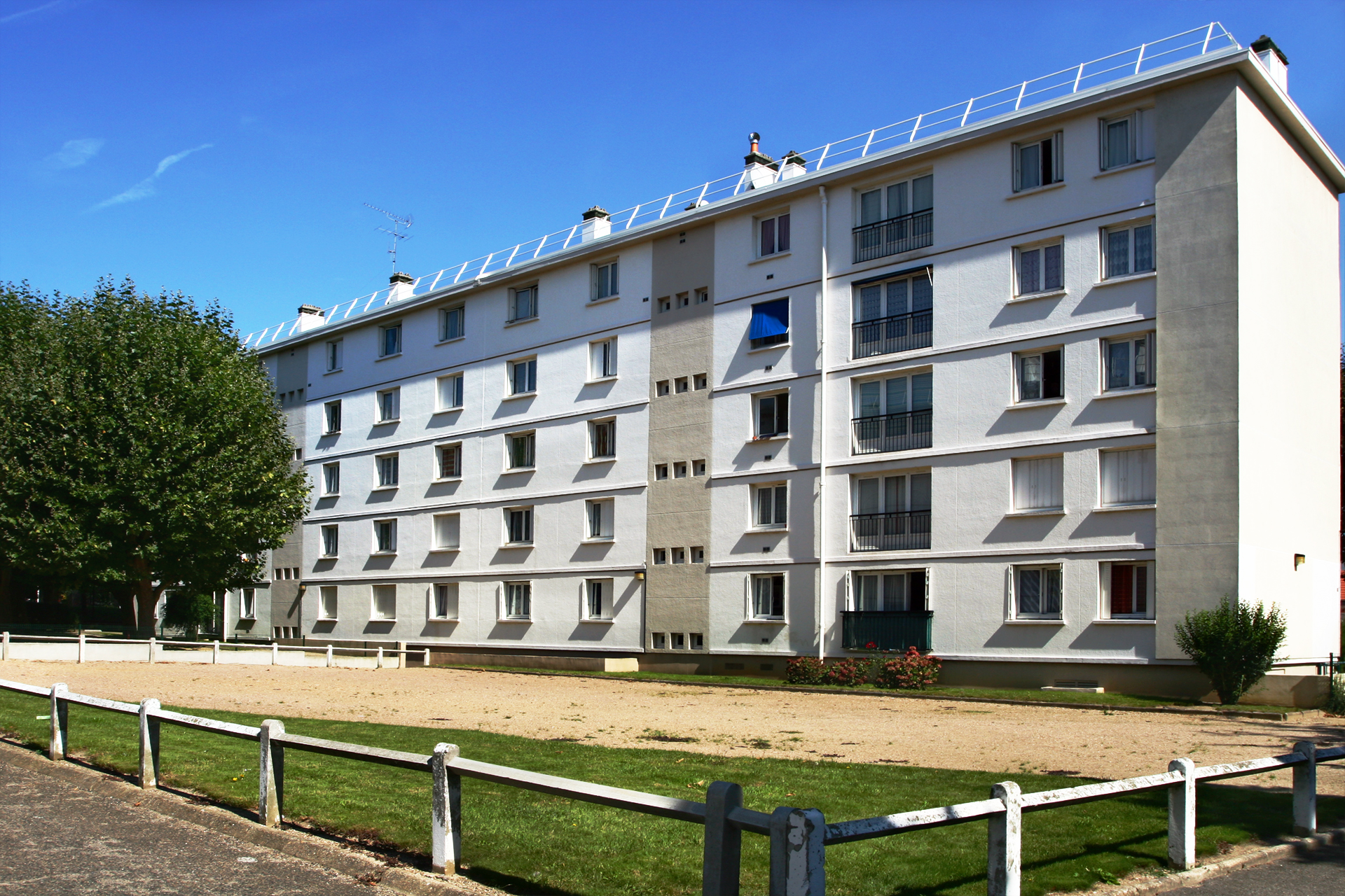 NEUILLY PLAISANCE