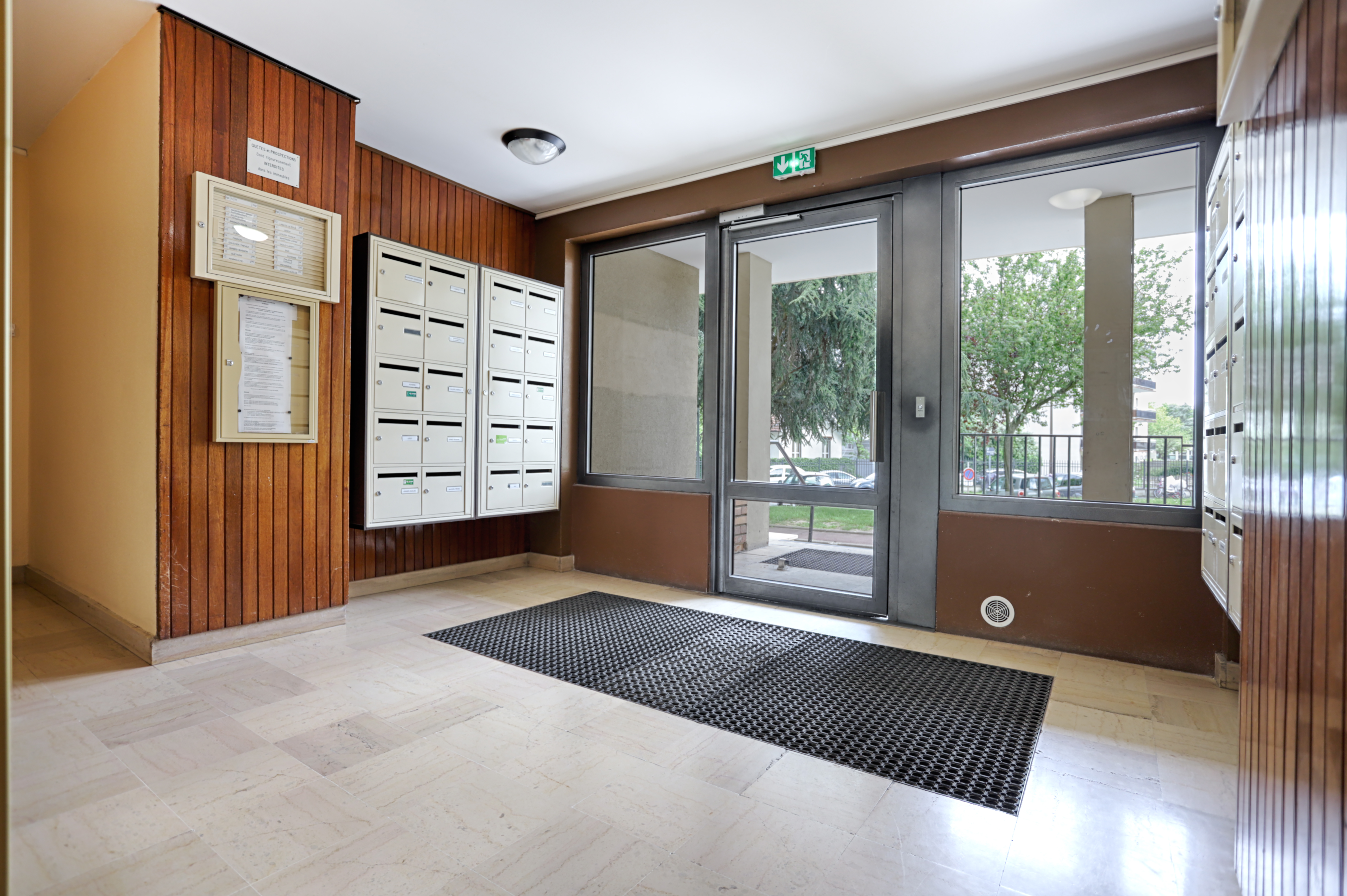 LE PLESSIS ROBINSON