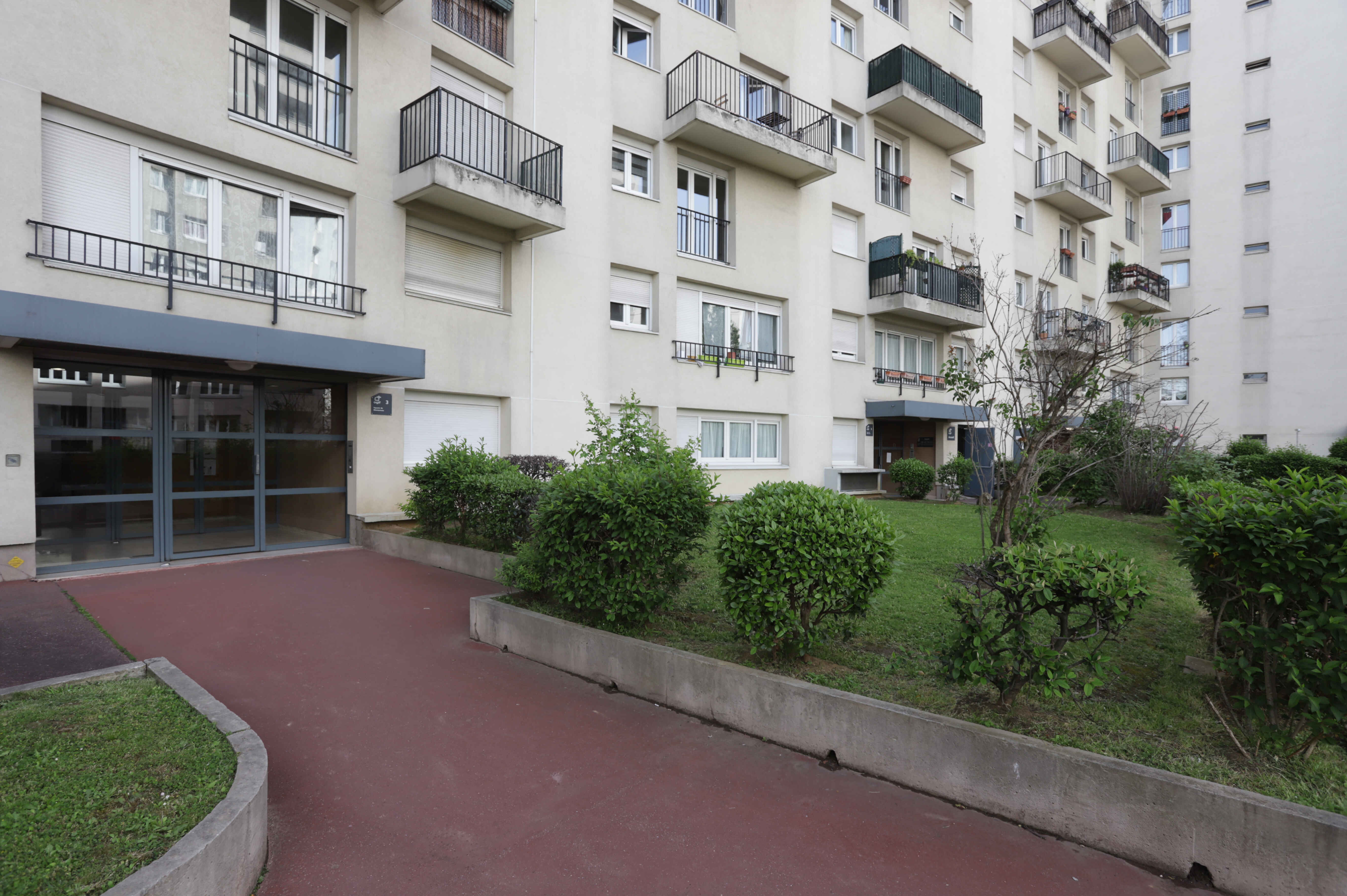 compressed-4251_PARIS 20_5.jpg