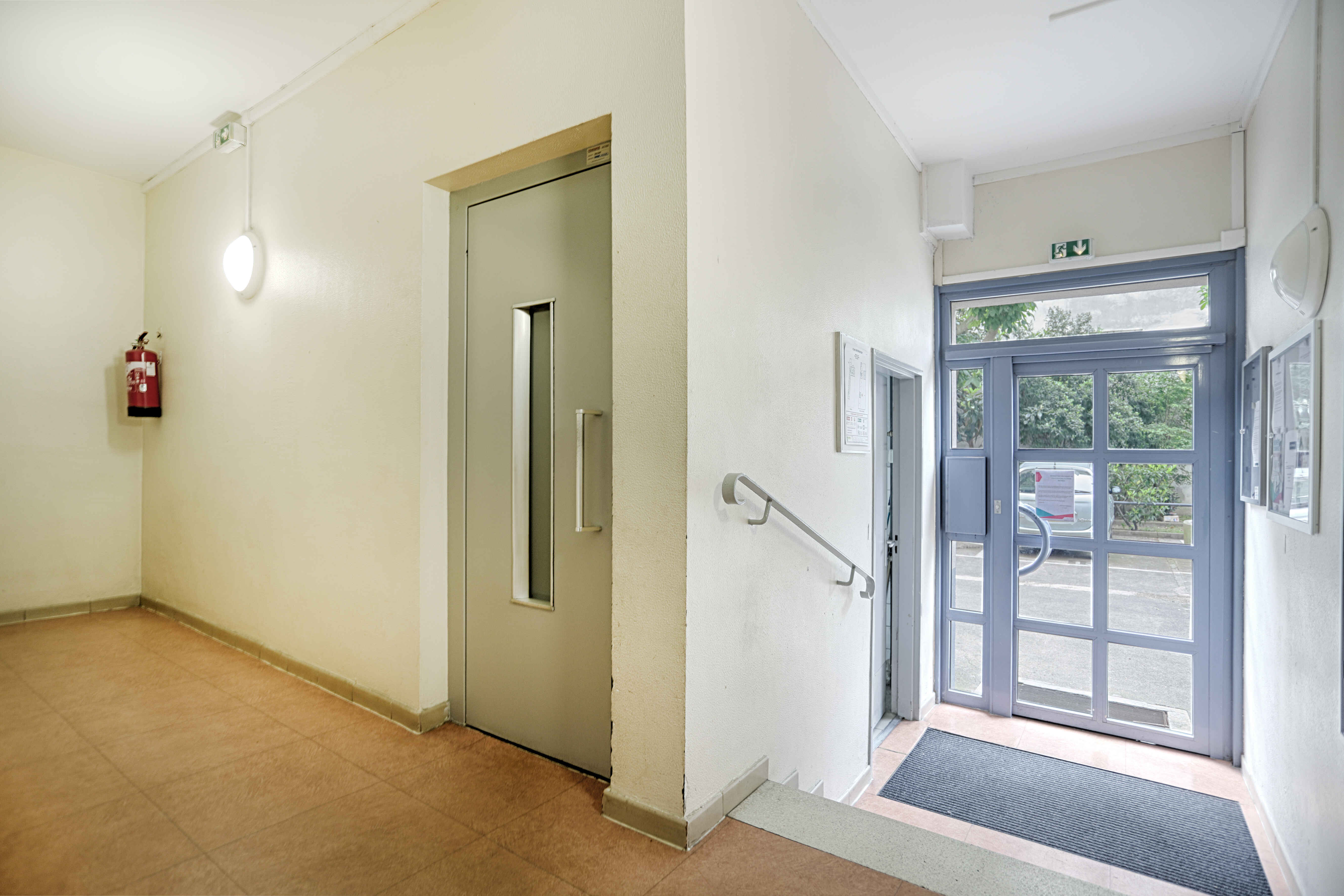 compressed-4283_PARIS 10_5.jpg