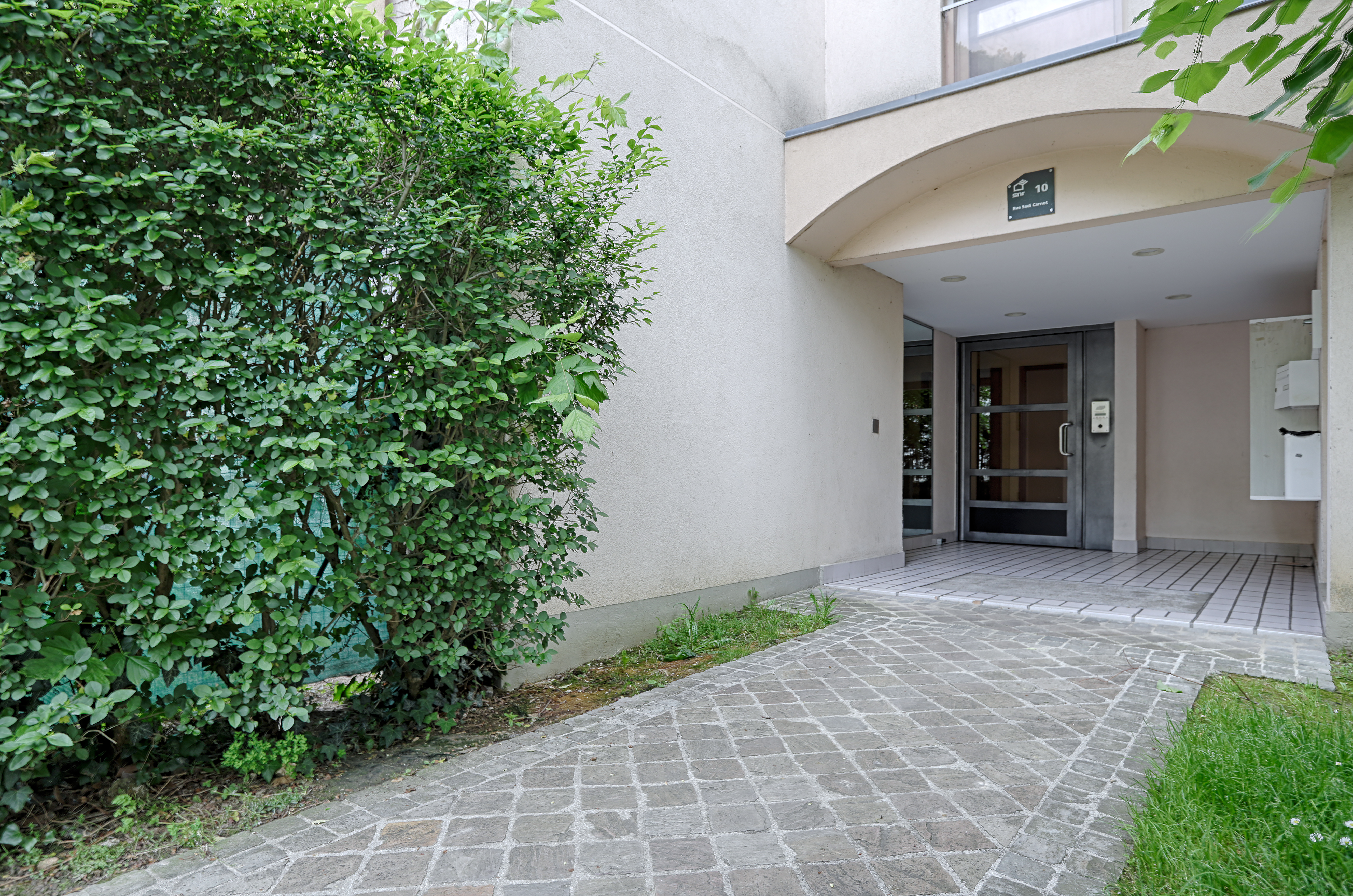 NANTERRE