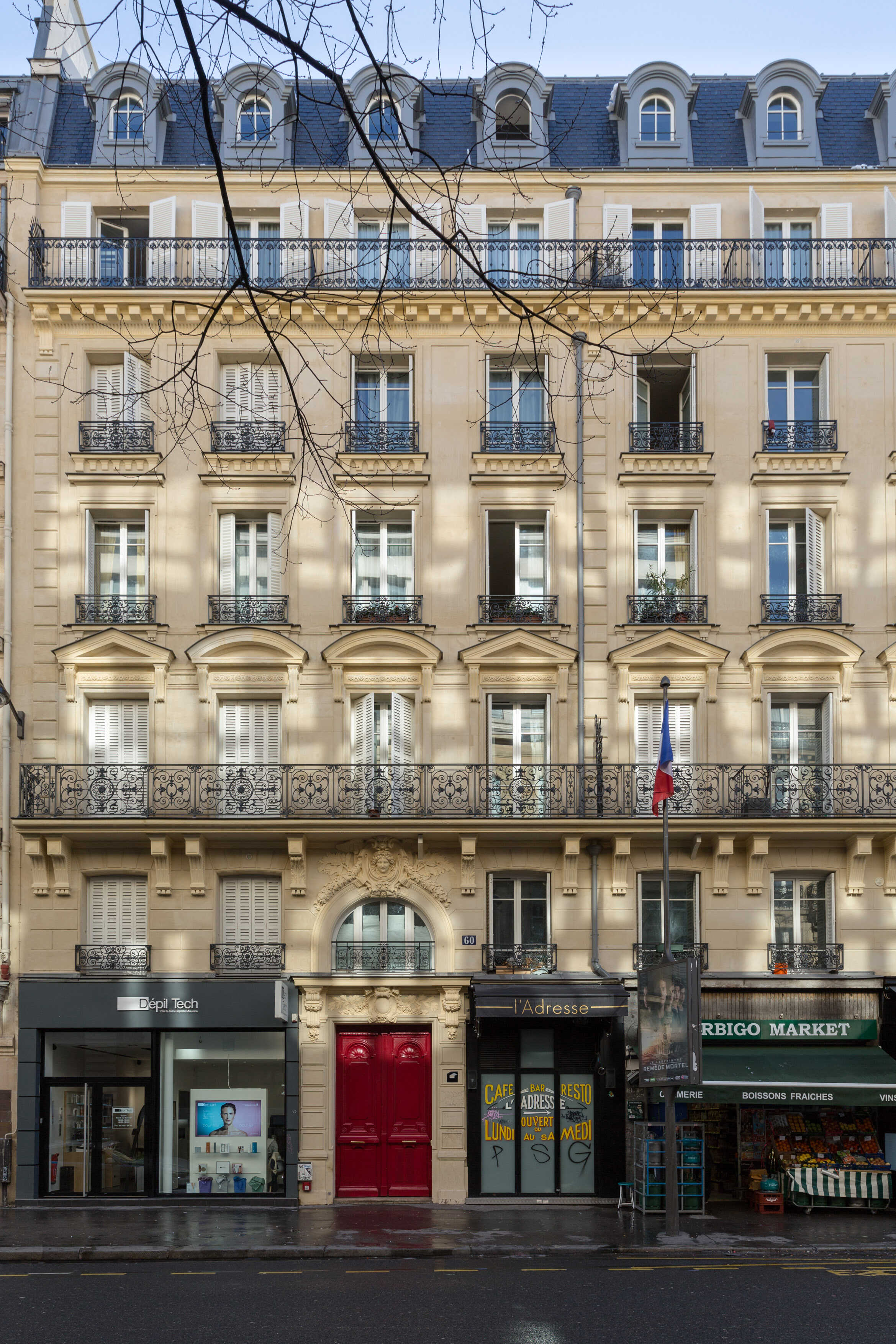 PARIS