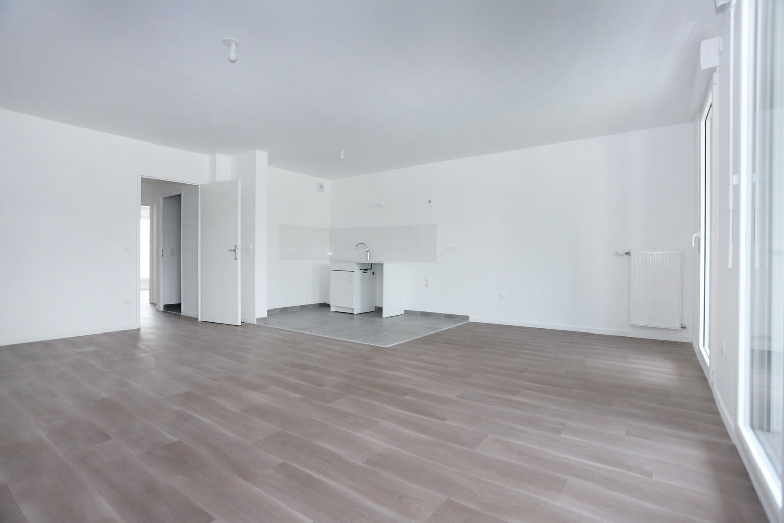 6902 & 20076-BONDY-Logement témoin-Photo 2 low.jpg