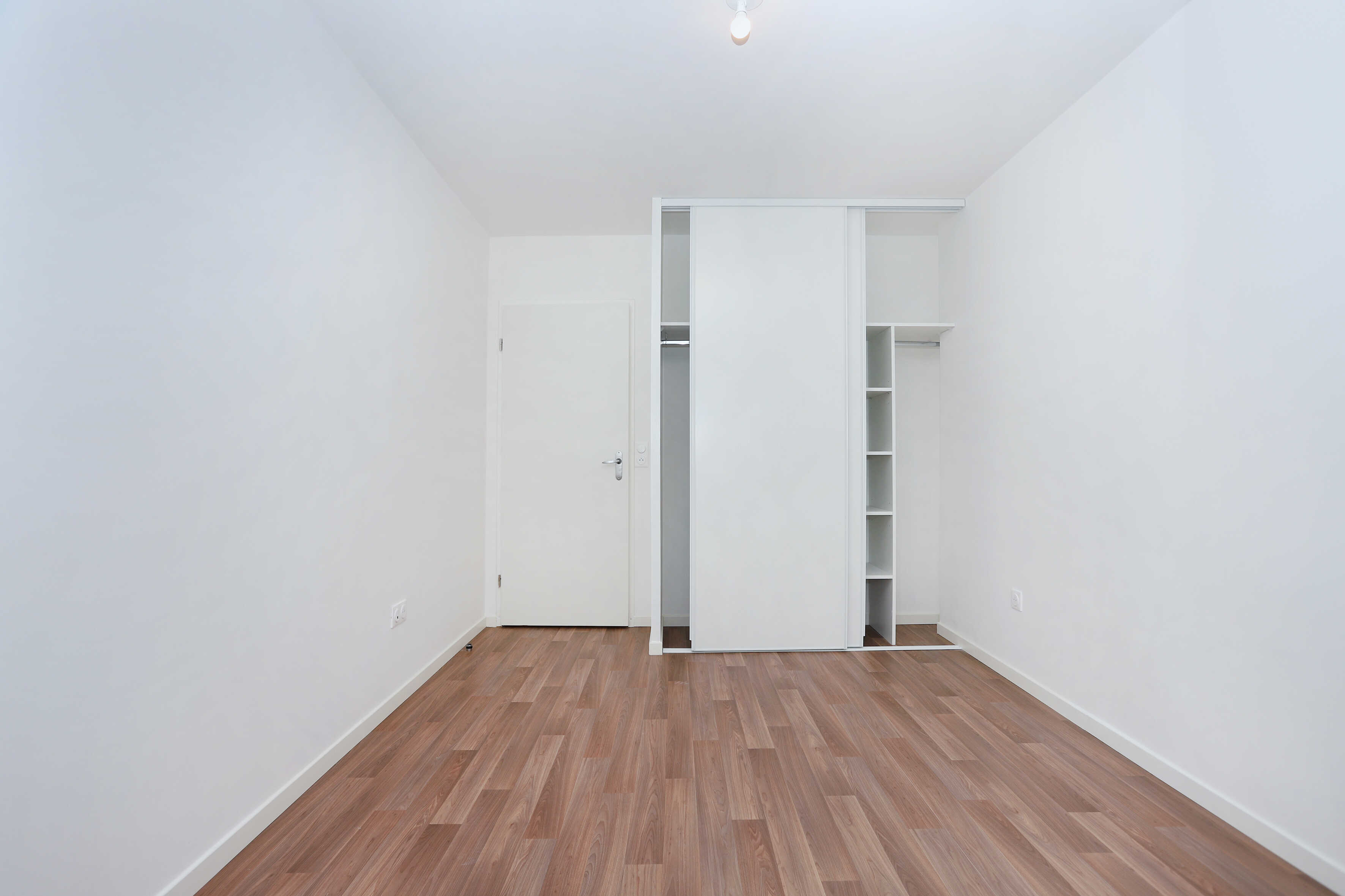 20079-BAGNEUX-Logement témoin-Photo 6-compressed.JPG