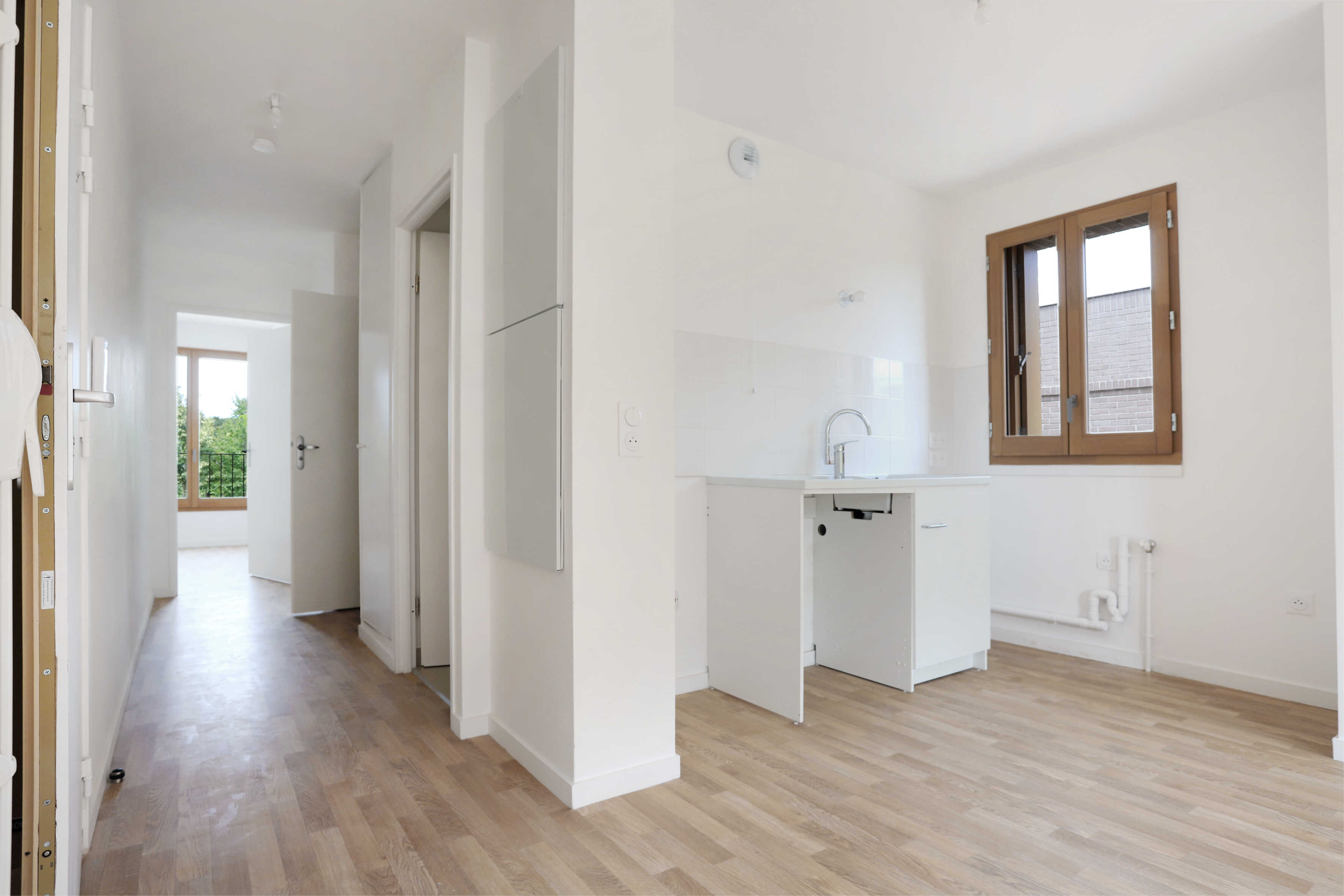 20080-VERAILLES-Logement témoin-Photo 1-compressed.JPG