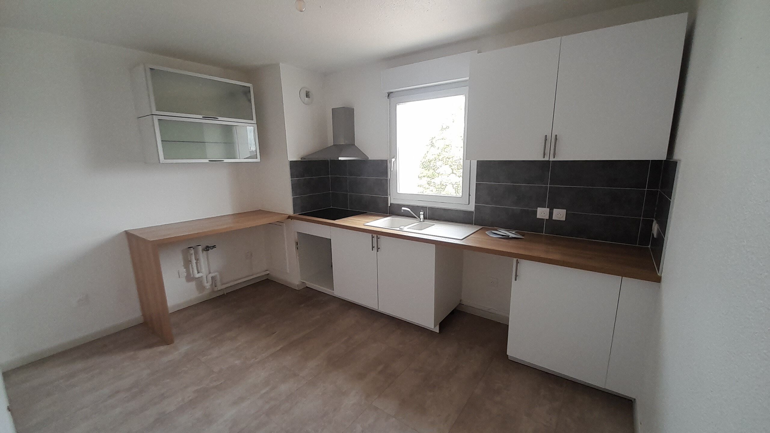 4-room rental in Bordeaux, photo 1