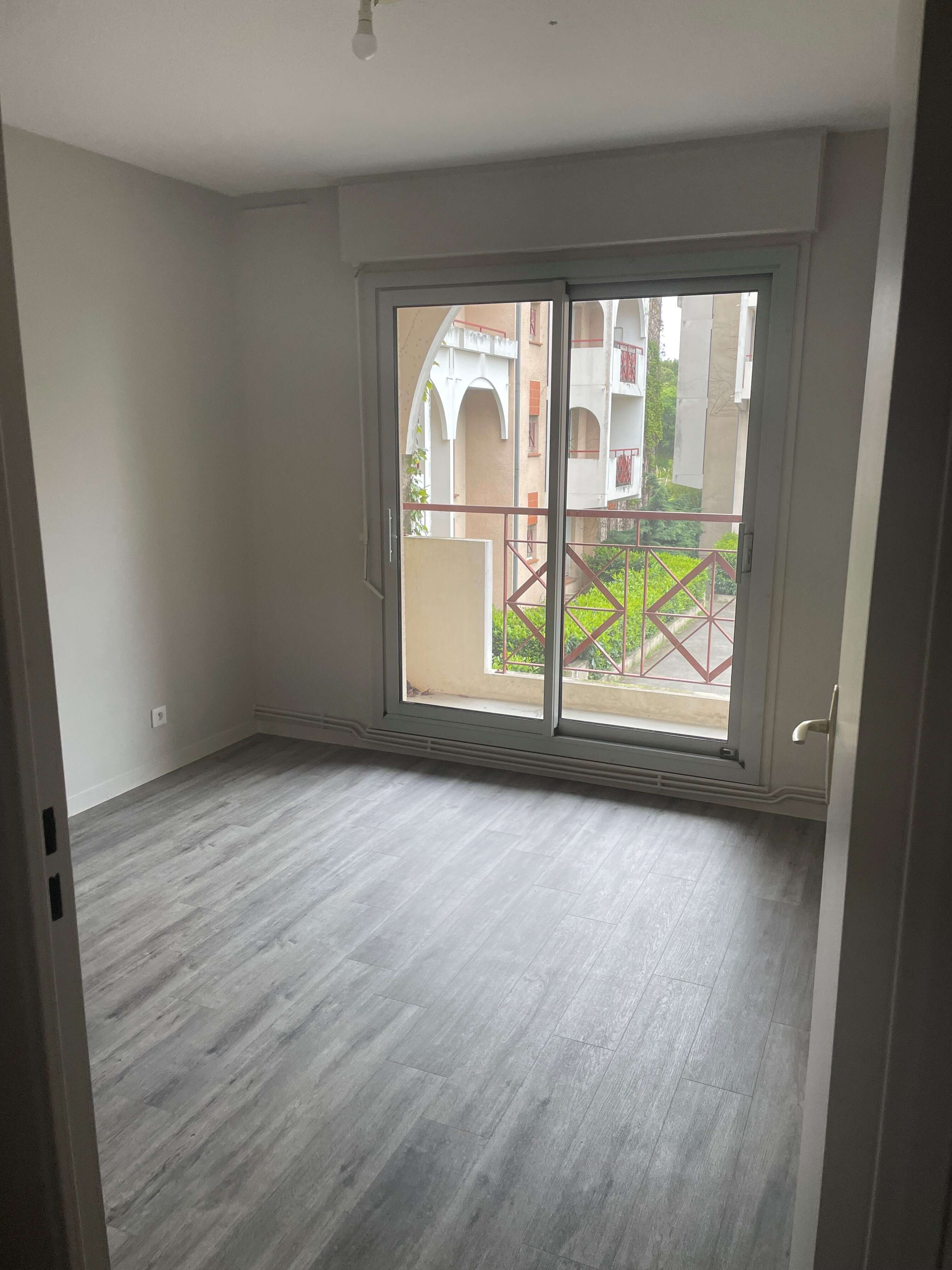 chambre 1-cmp.jpg